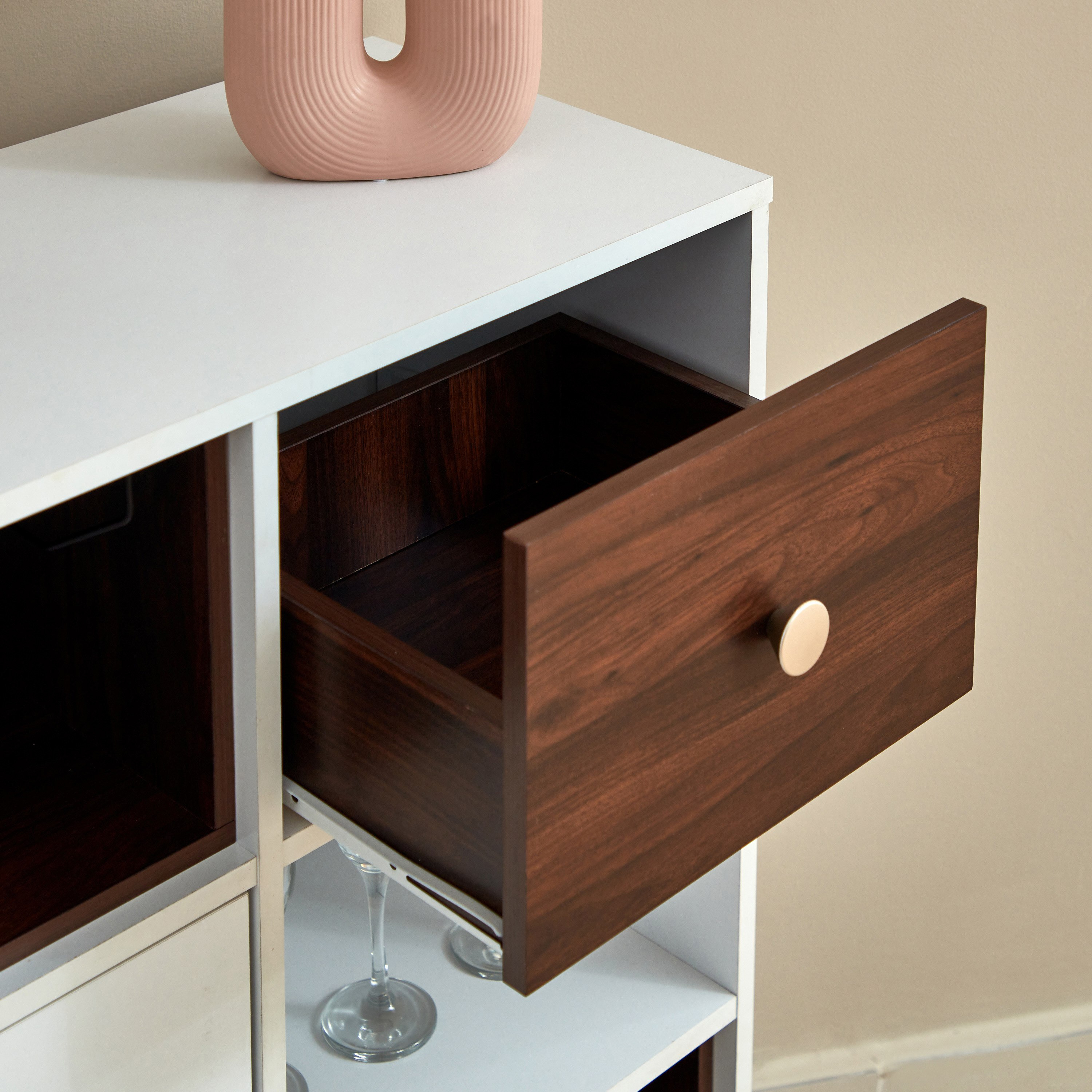 خزانة مشروبات ببابين و3 أرفف ودرج من ناتاليا-hbxfurniture-diningroom-barcountersandbarstools-image-4