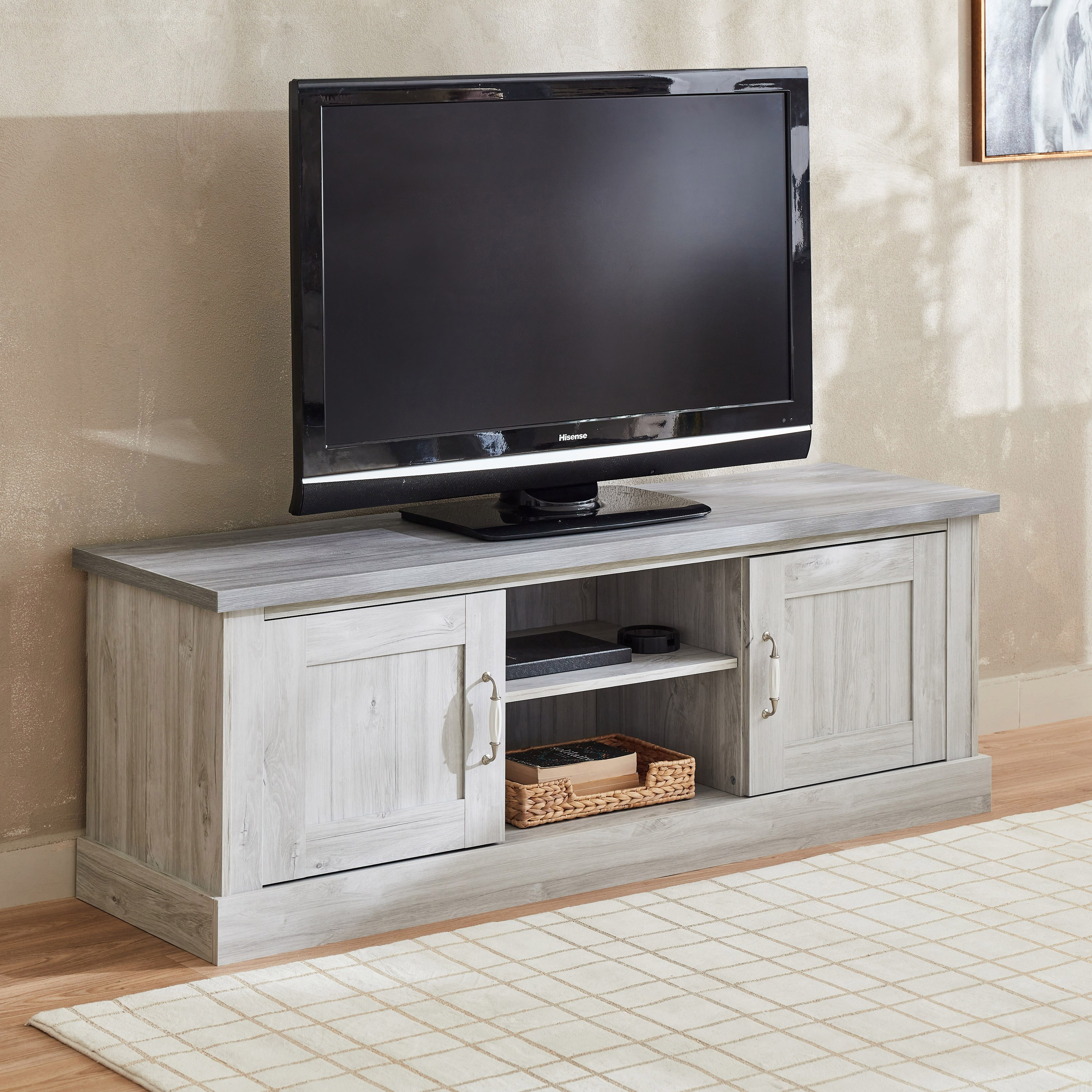 وحدة تلفاز منخفضة لأجهزة التلفاز حتى 65 بوصة من أوستون-hbxlivingroom-mediaunitsandstorage-tvunits-image-1