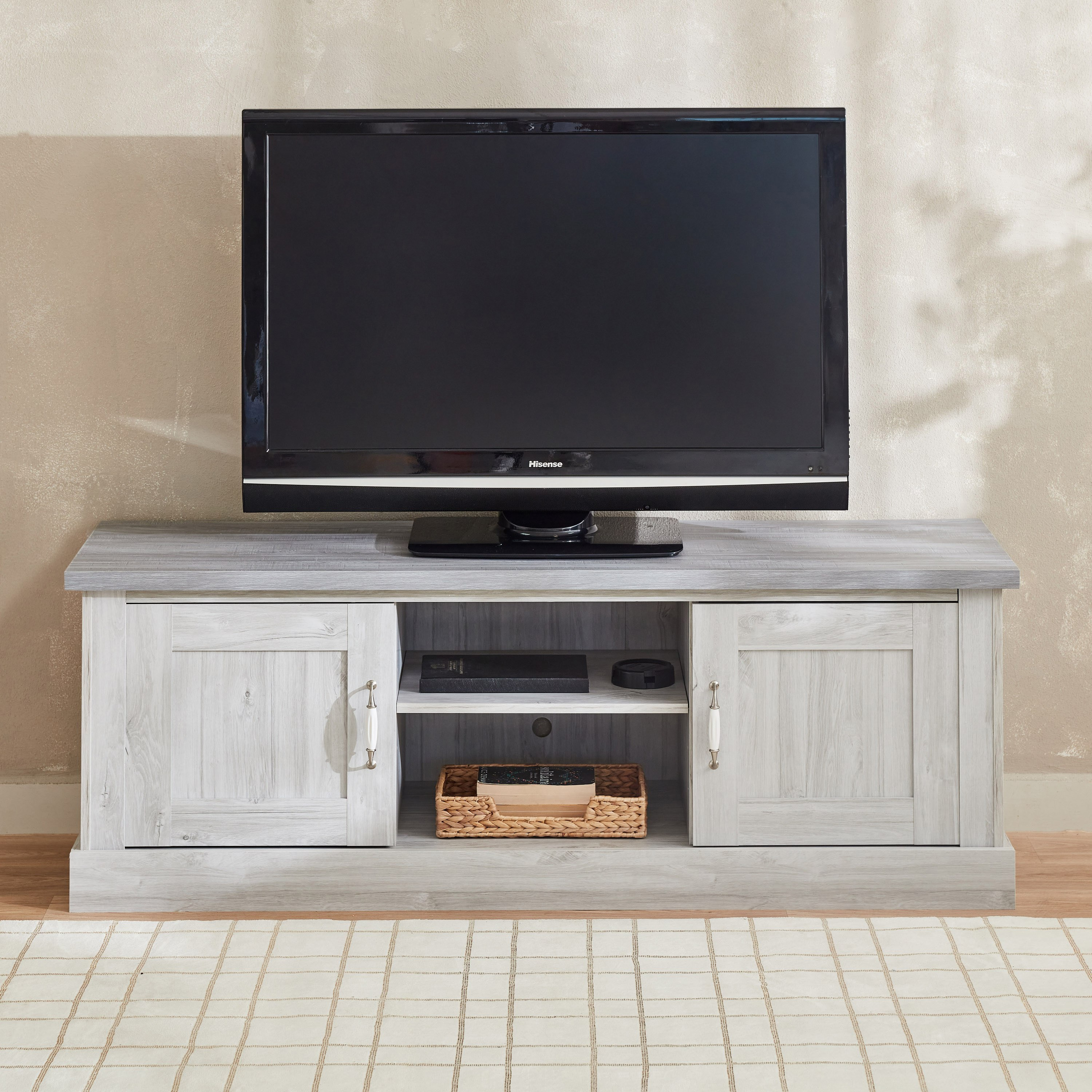 وحدة تلفاز منخفضة لأجهزة التلفاز حتى 65 بوصة من أوستون-hbxlivingroom-mediaunitsandstorage-tvunits-image-2