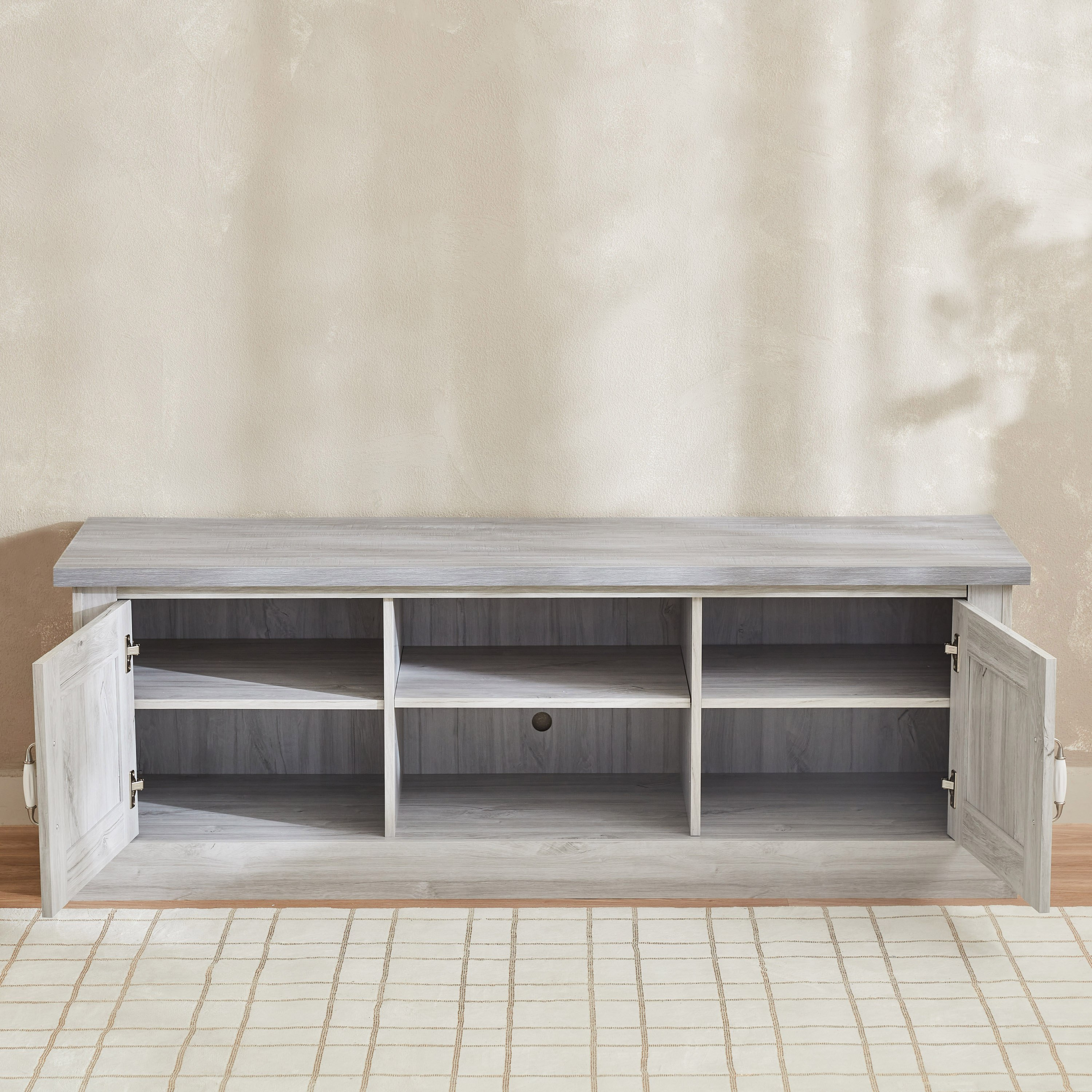 وحدة تلفاز منخفضة لأجهزة التلفاز حتى 65 بوصة من أوستون-hbxlivingroom-mediaunitsandstorage-tvunits-image-3
