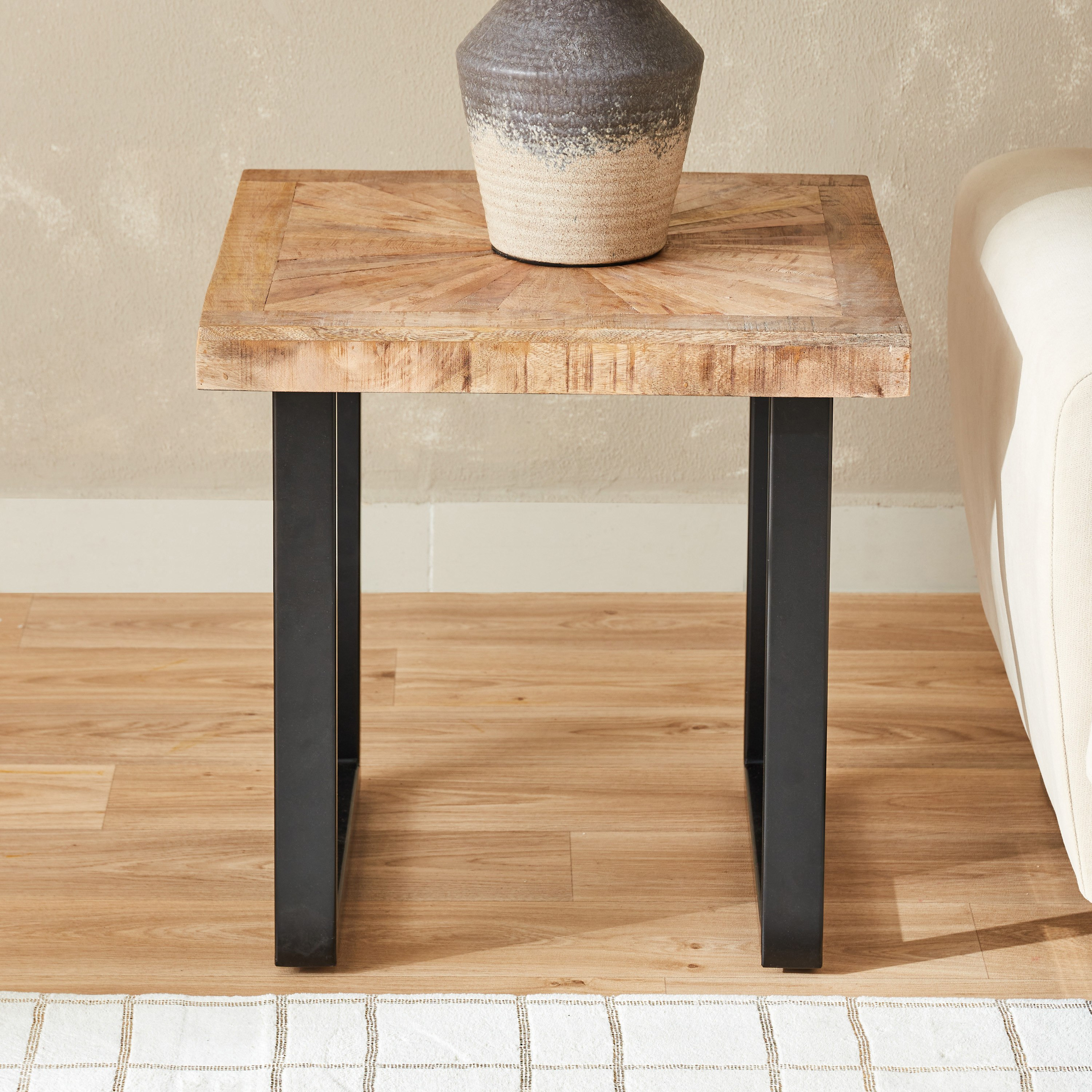 Cavon Florya Solid Wood End Table-hbxfurniture-livingroom-endtables-image-2