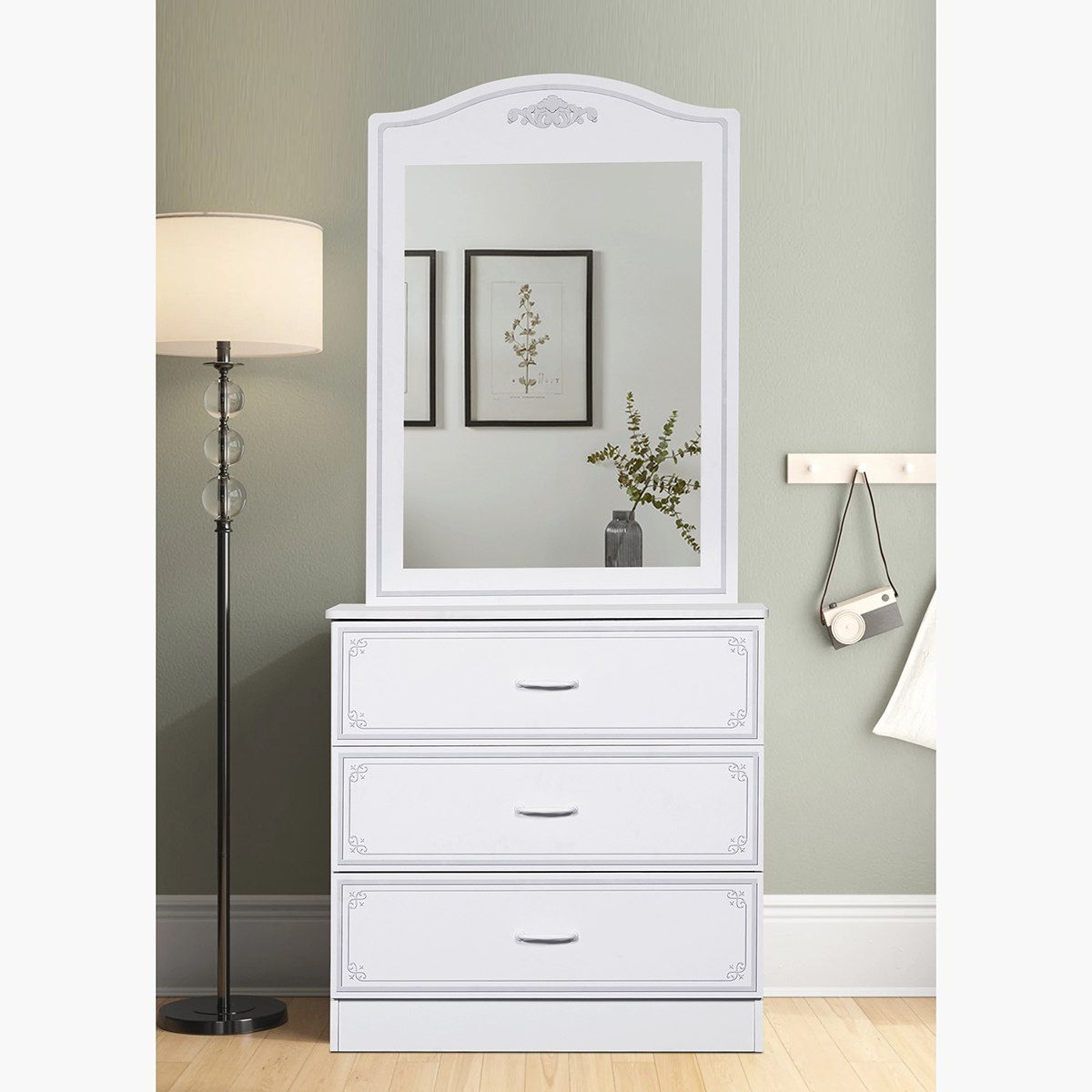 White dresser deals with mirror cheap