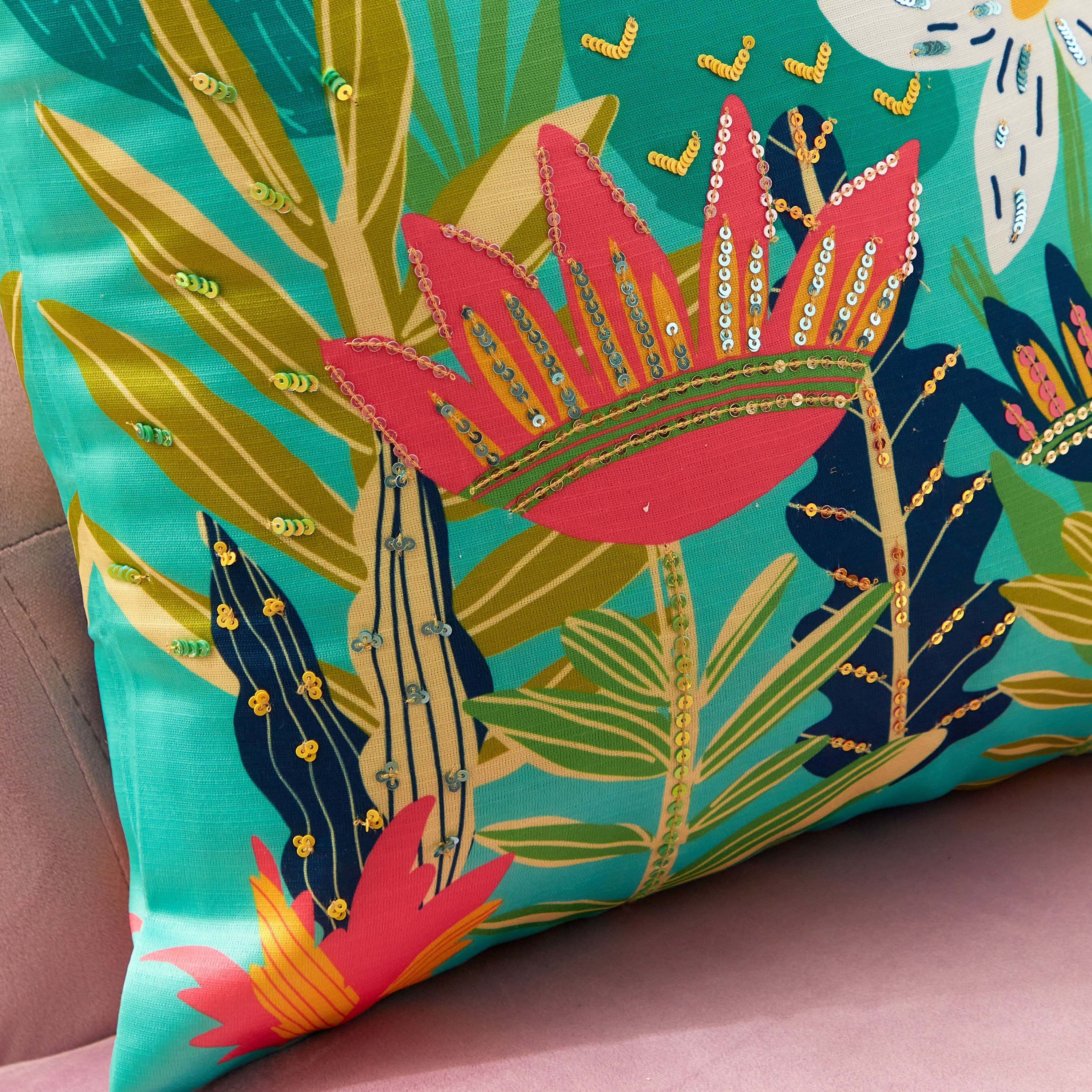 غطاء وسادة بتزيينات ساتن من يورك - 40x40 سم-hbxhomeware-hbxkidsandyouth-image-3
