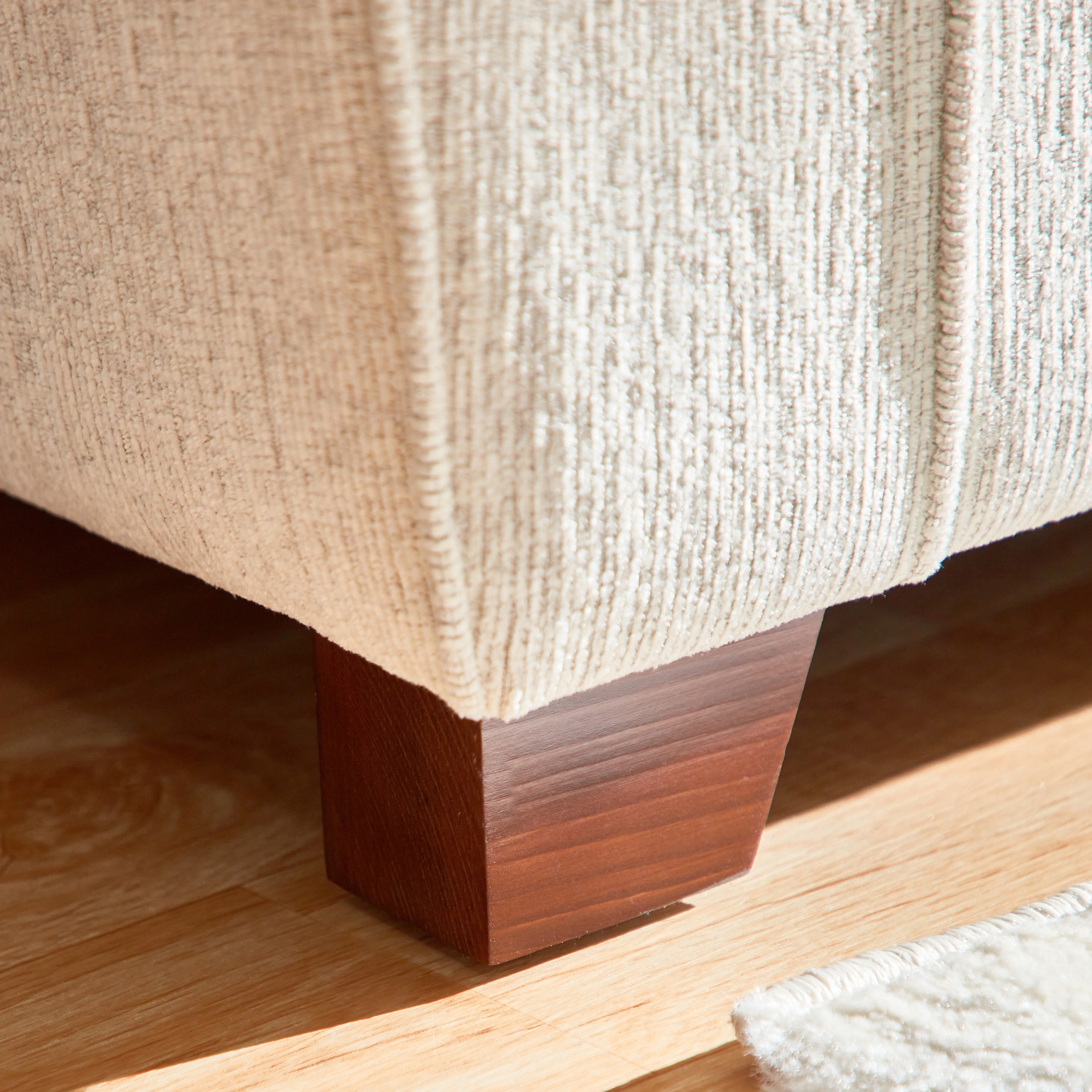 كنبة ركنية يمين قماش 4 مقاعد مع 3 وسائد من فيجاس-hbxlivingroom-sofasandarmchairs-cornersofas-image-10