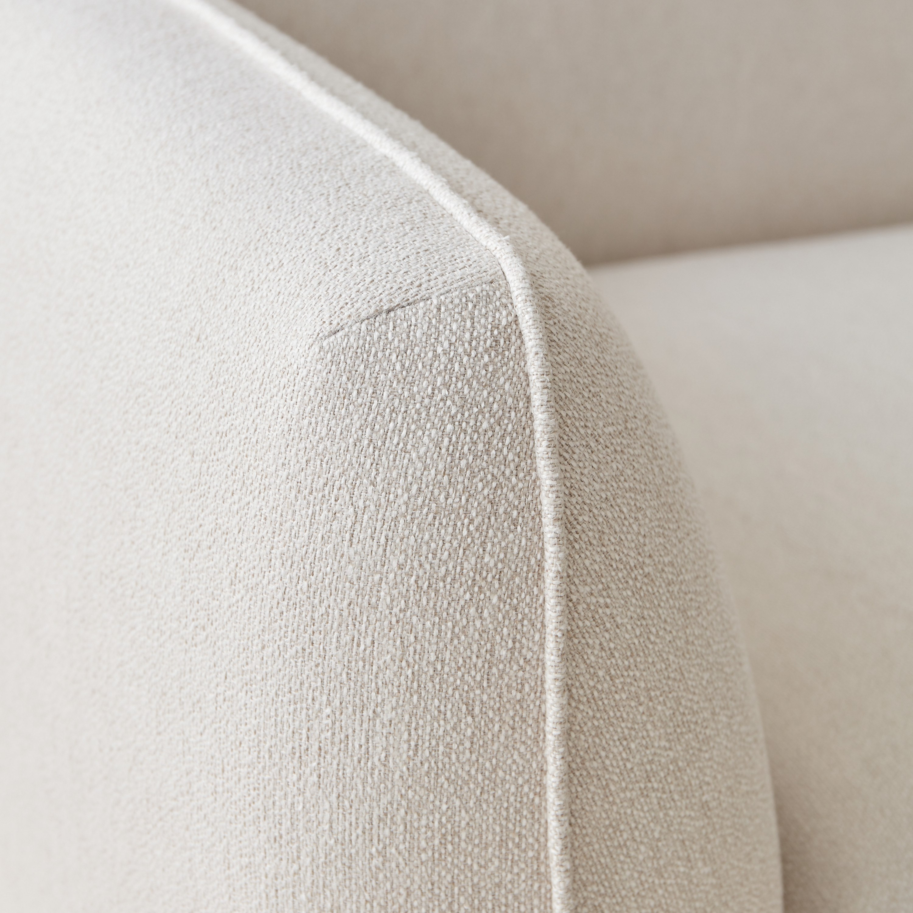 كنبة قماش 3 مقاعد مع 3 وسائد من تيهاني-hbxlivingroom-sofasandarmchairs-sofas-image-5