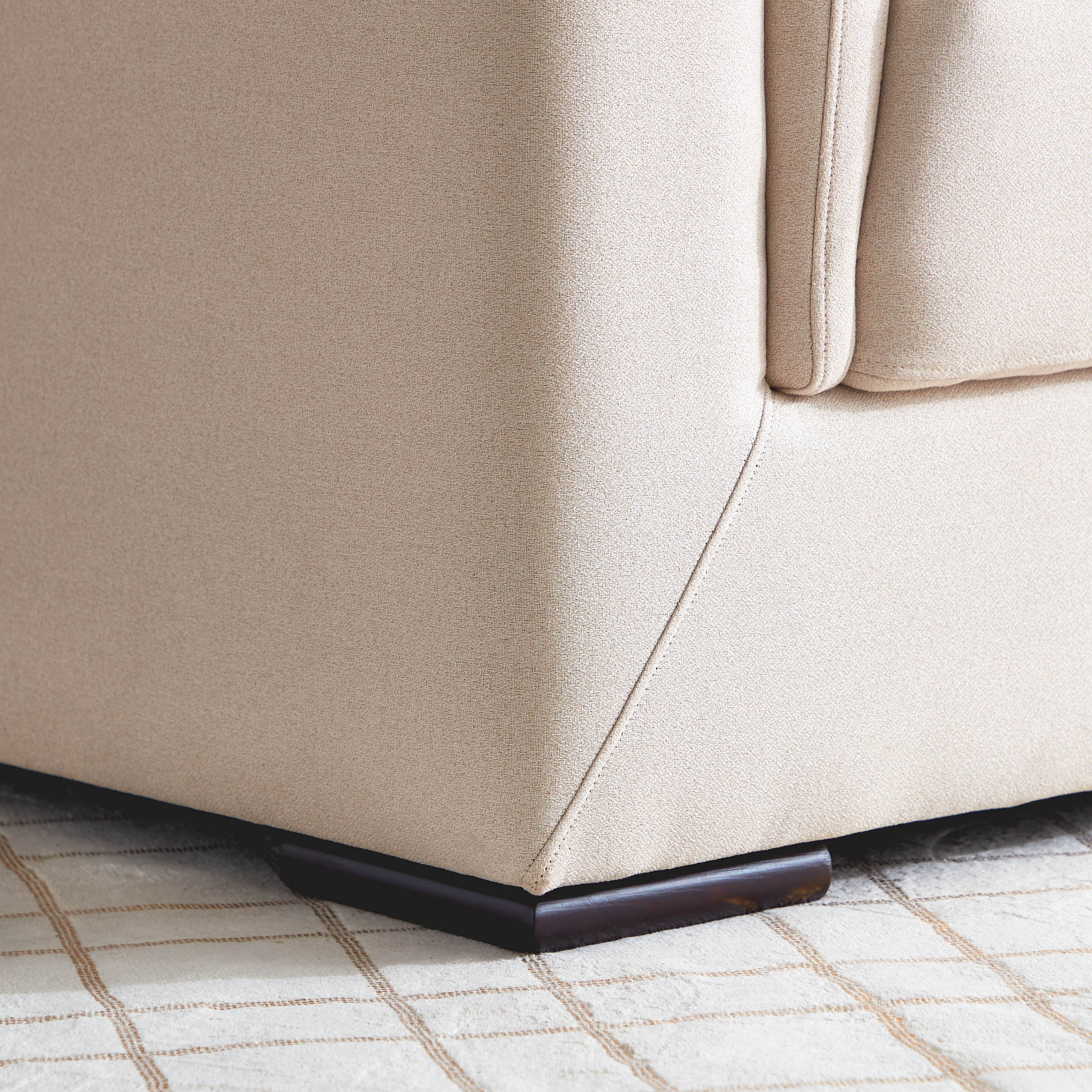 كنبة قماش 3 مقاعد مع 4 وسائد من سندريلا-hbxlivingroom-sofasandarmchairs-sofas-image-7