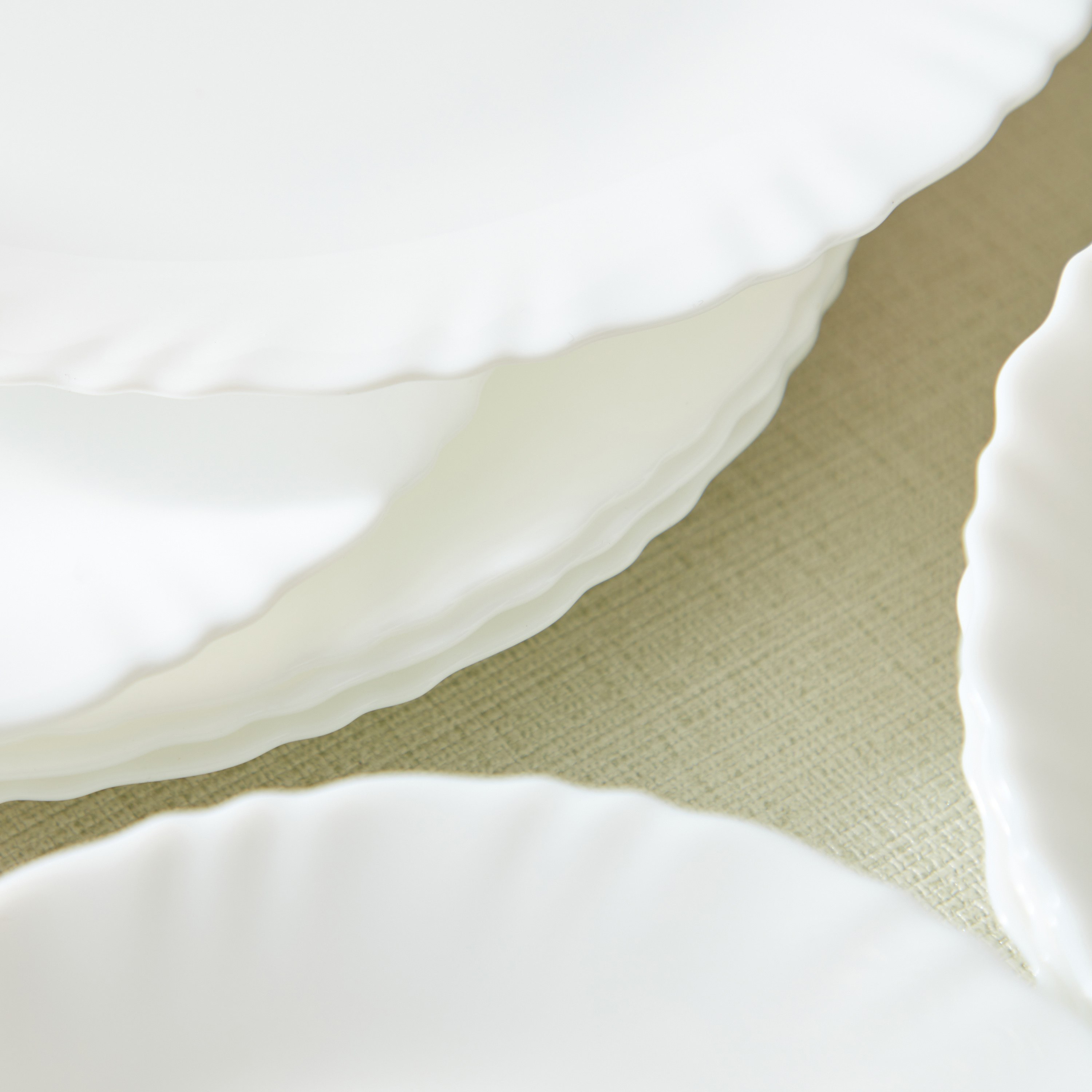 طقم عشاء 18 قطعة فيستون وايت أوبال وير - لومينارك-hbxhomeware-hbxkitchen-image-4