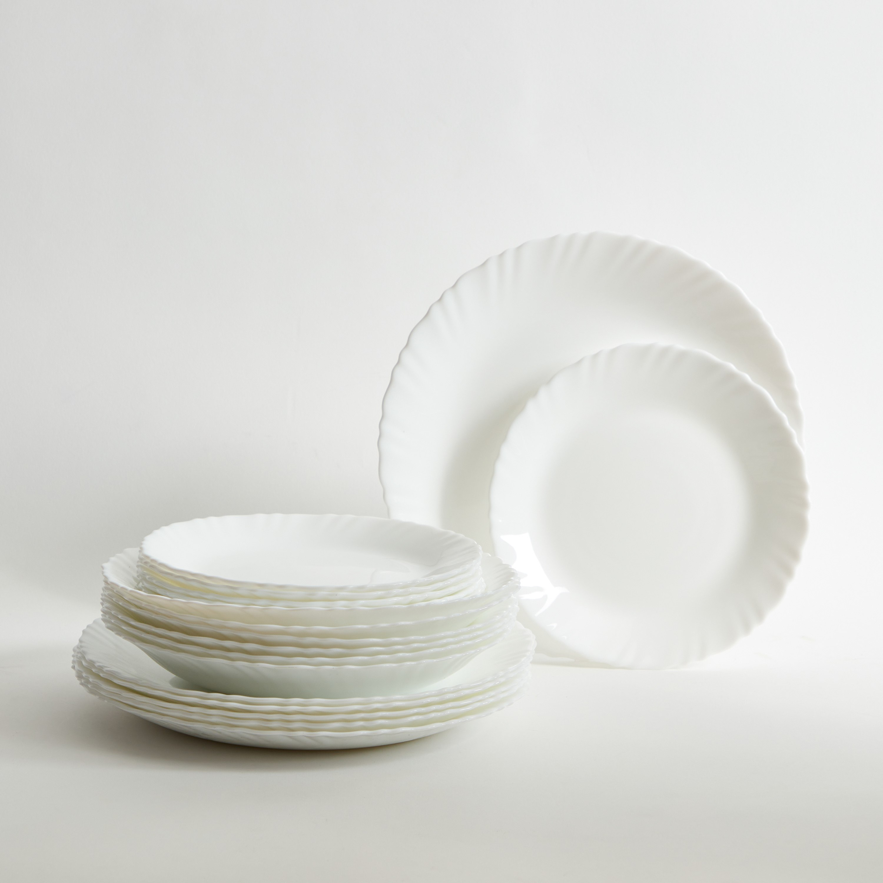 طقم عشاء 18 قطعة فيستون وايت أوبال وير - لومينارك-hbxhomeware-hbxkitchen-image-6