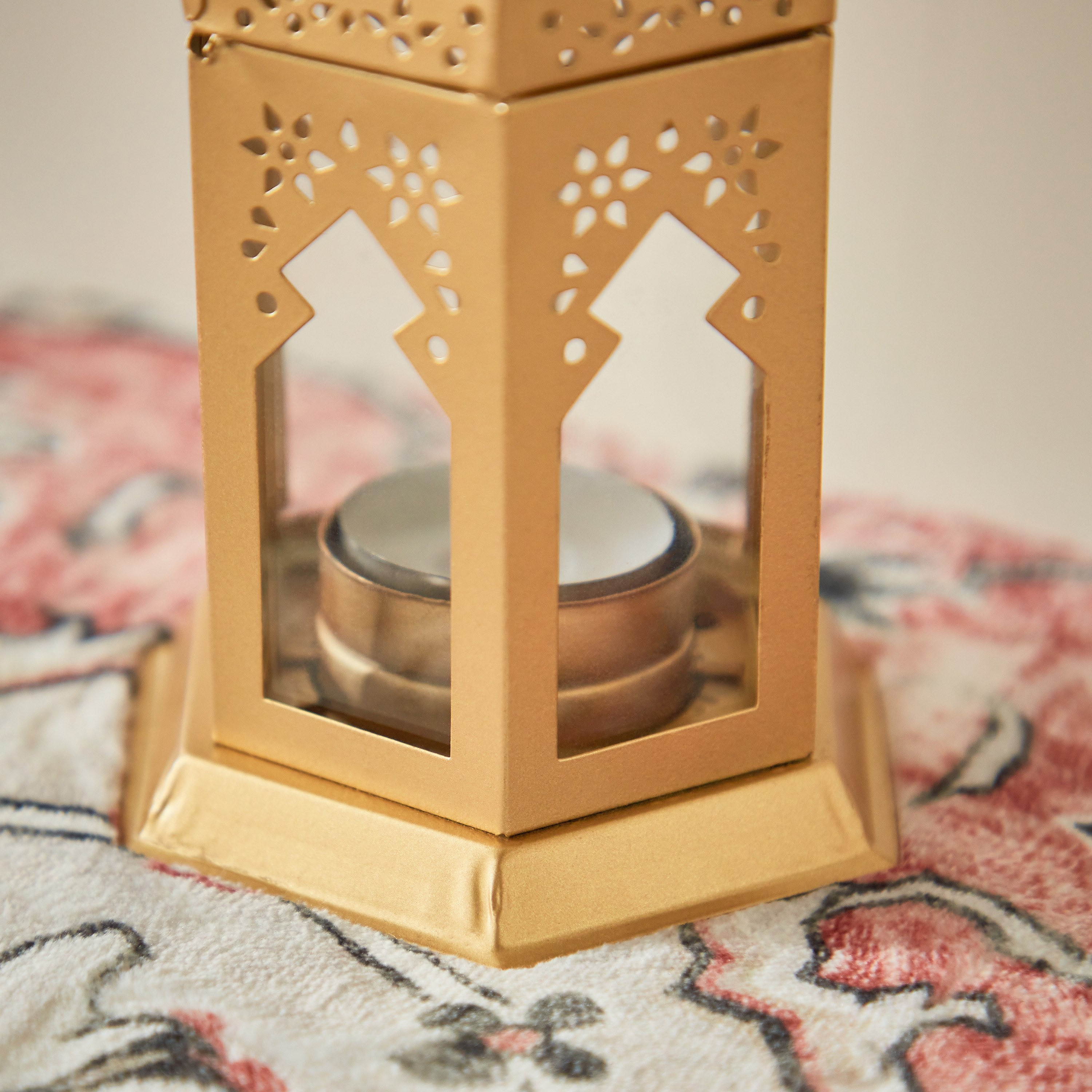 فانوس معدني بتصميم أرابيسك من ماركازي - 7x7x21.5 سم-PROMO_HB_AE_B2G2_011025-image-4
