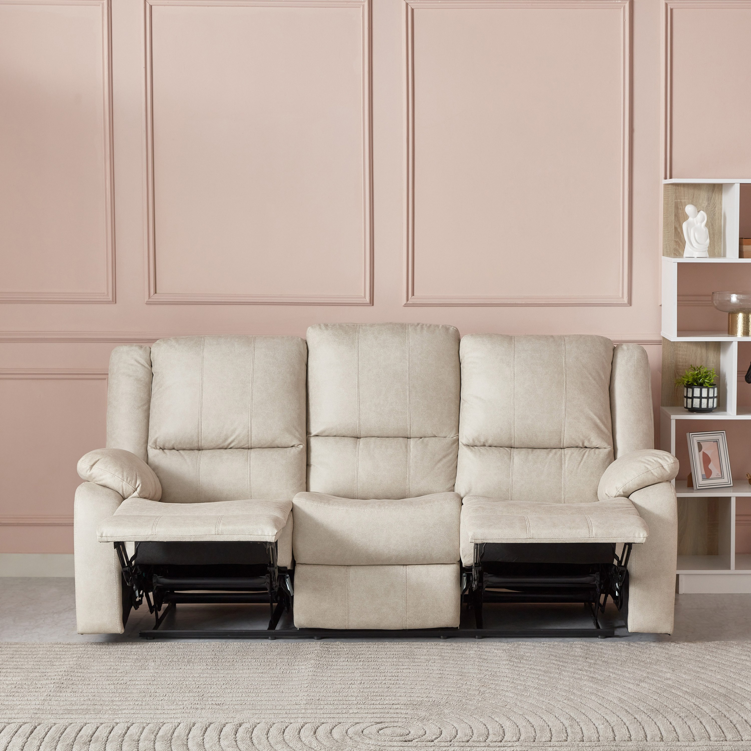 كنبة استرخاء 3 مقاعد بقماش يشبه الجلد من لارسون-hbxlivingroom-sofasandarmchairs-sofas-image-5