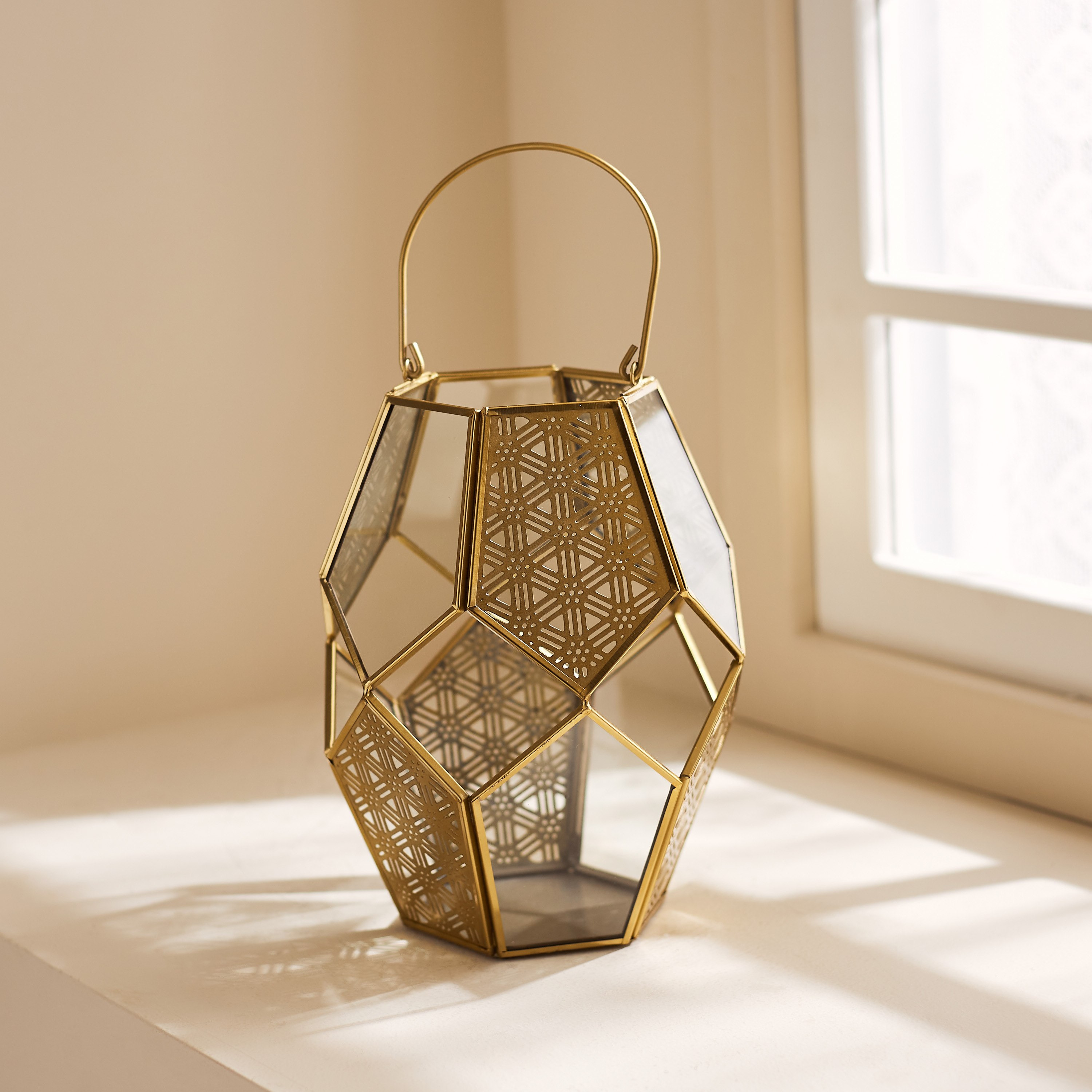 Evie Markazi Lantern - 18x18x23.5 cm-PROMO_HB_AE_B1G1_250925-image-1