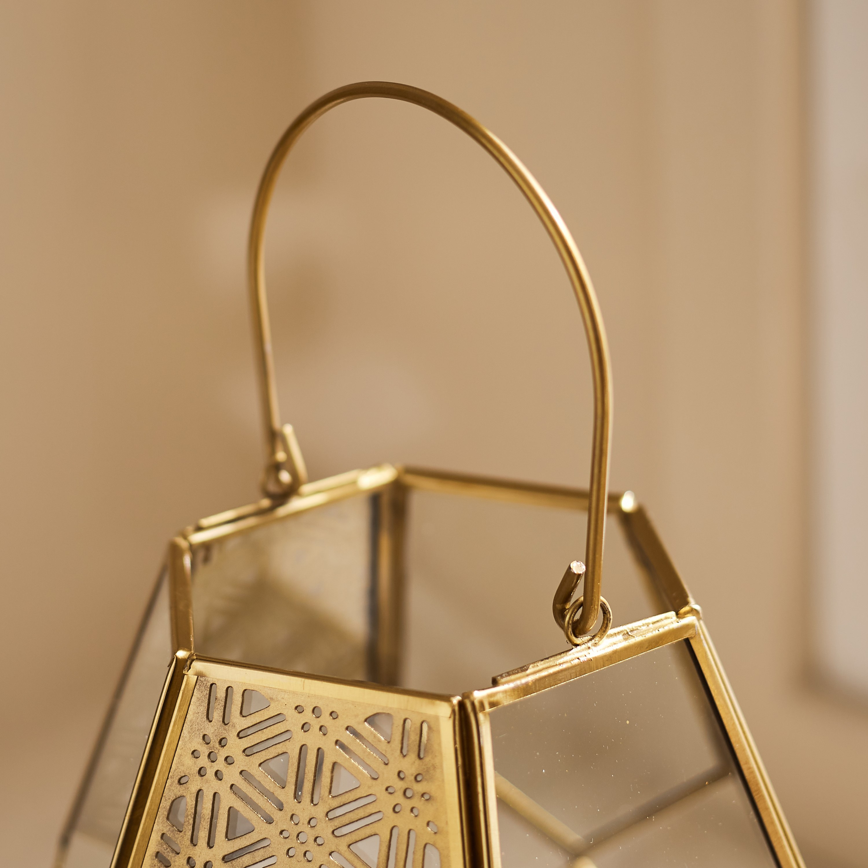 Evie Markazi Lantern - 18x18x23.5 cm-PROMO_HB_AE_B1G1_250925-image-4