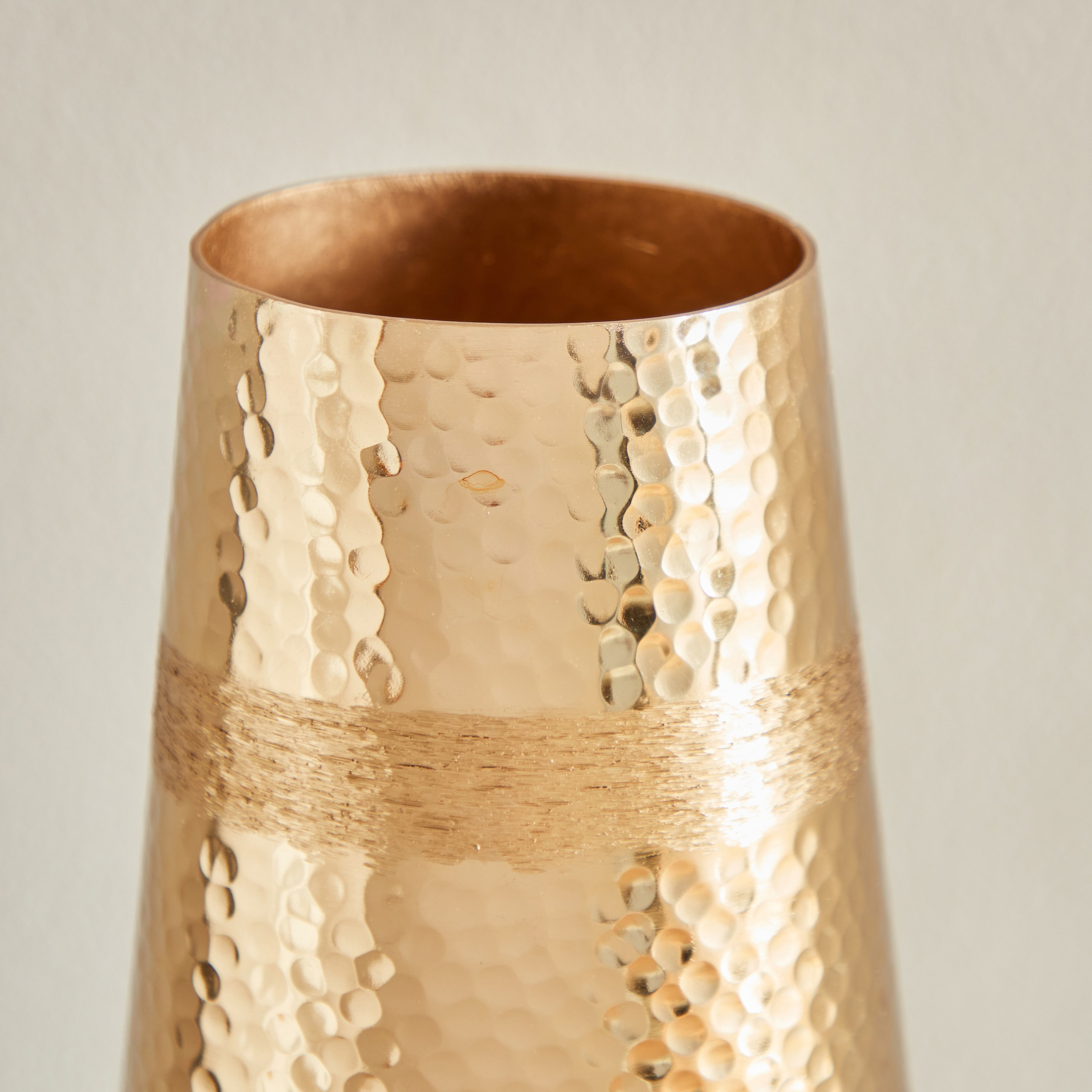 مزهرية من إيفي - 17.5x17.5x32.5 سم-hbxhomeware-hbxdecorandfurnishings-image-3