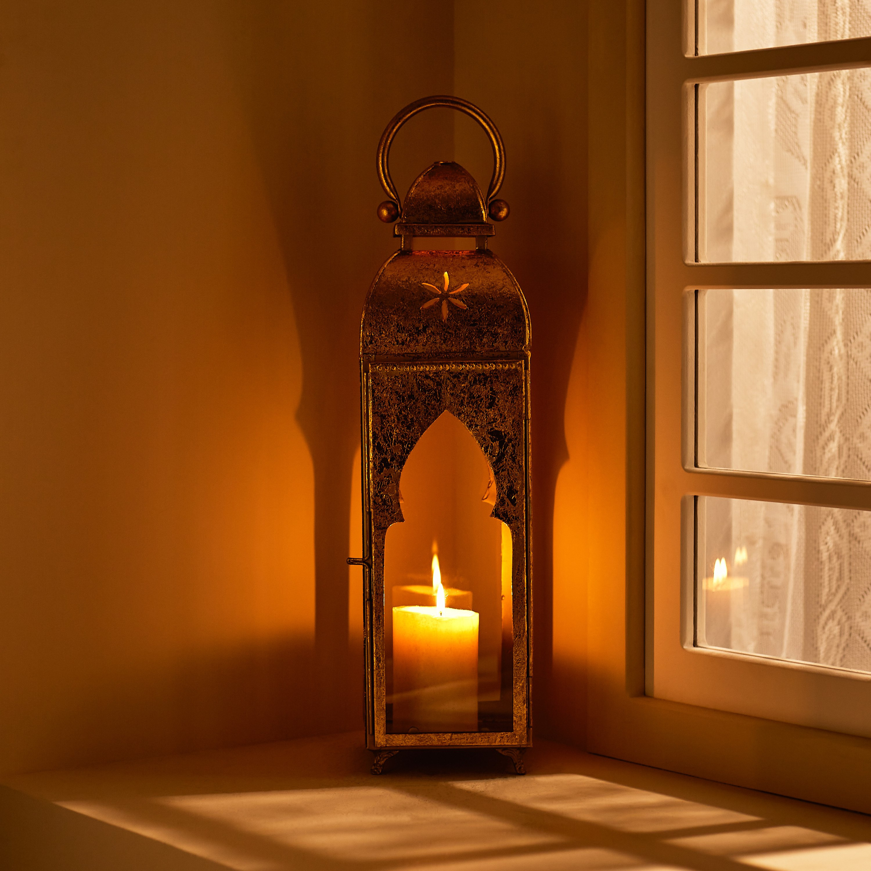 فانوس معدن من أروى - 14x13x47.5 سم-hbxdecorandfurnishings-homeaccessories-lanterns-image-2