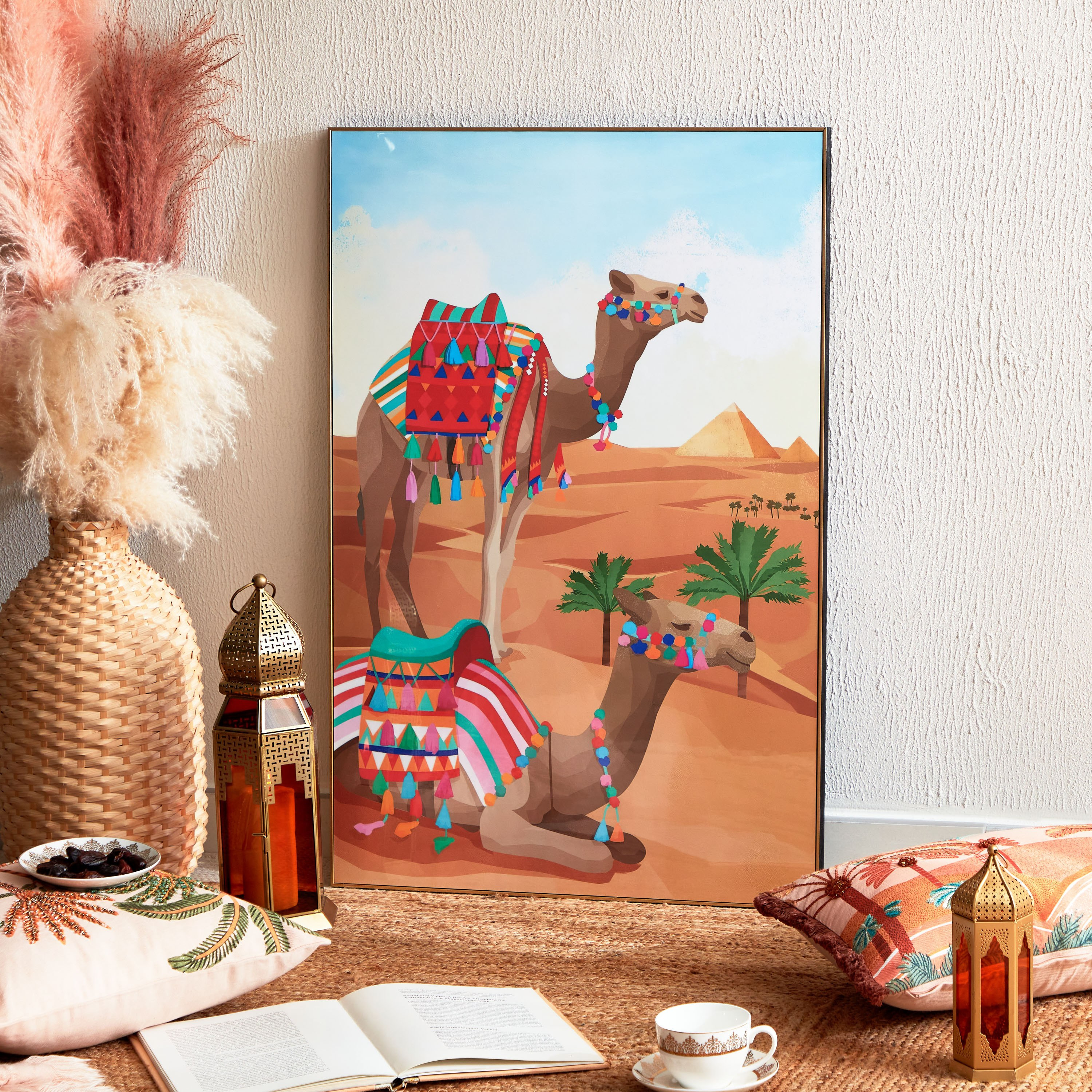 زينة حائط مؤطرة لامعة بطبعات من زينب - 60x90x2.5 سم-hbxhomeware-hbxdecorandfurnishings-image-4