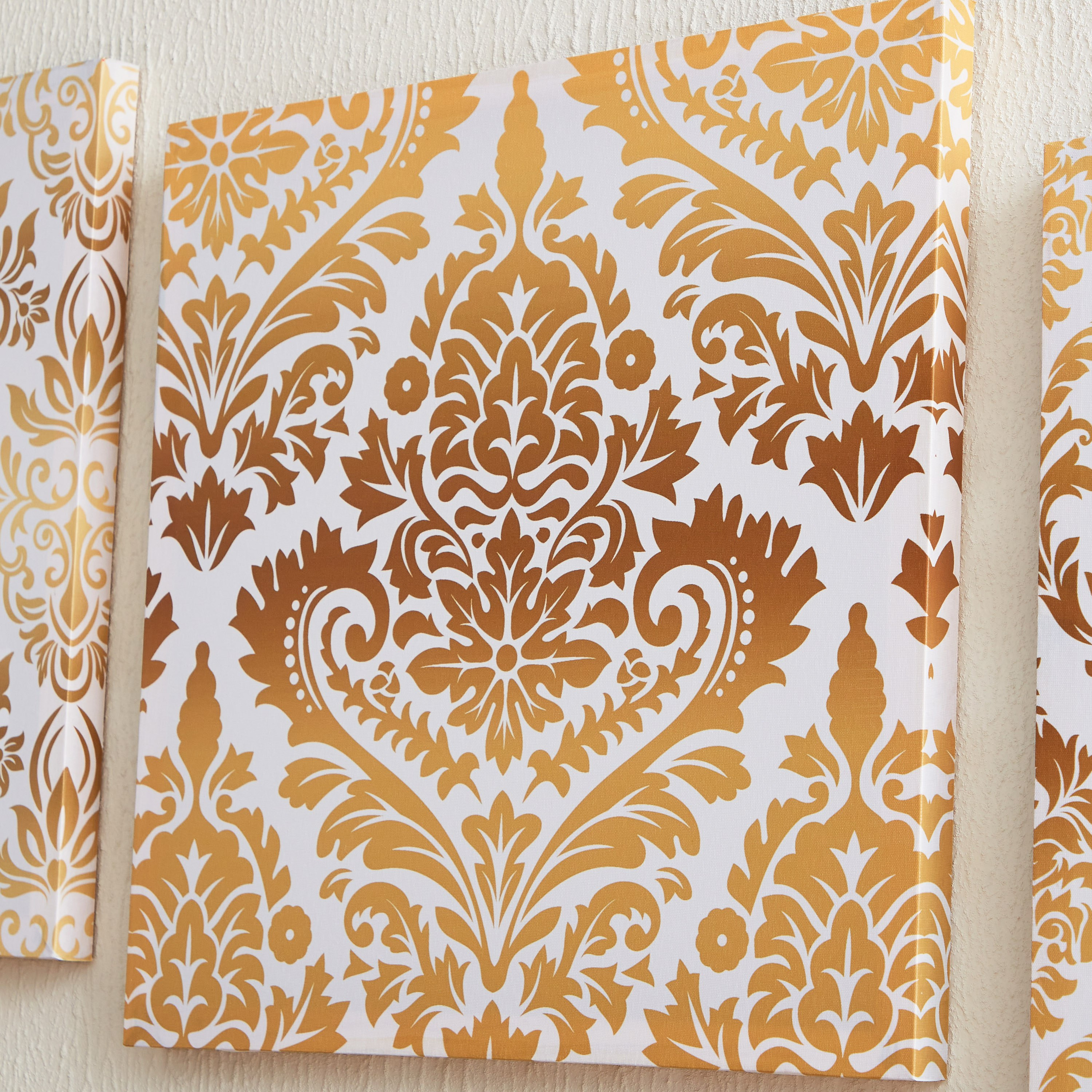 طقم زينة حائط 3 قطع بسطح لامع من زينب رمضان - 40x40x2.5 سم-hbxhomeware-hbxdecorandfurnishings-image-3