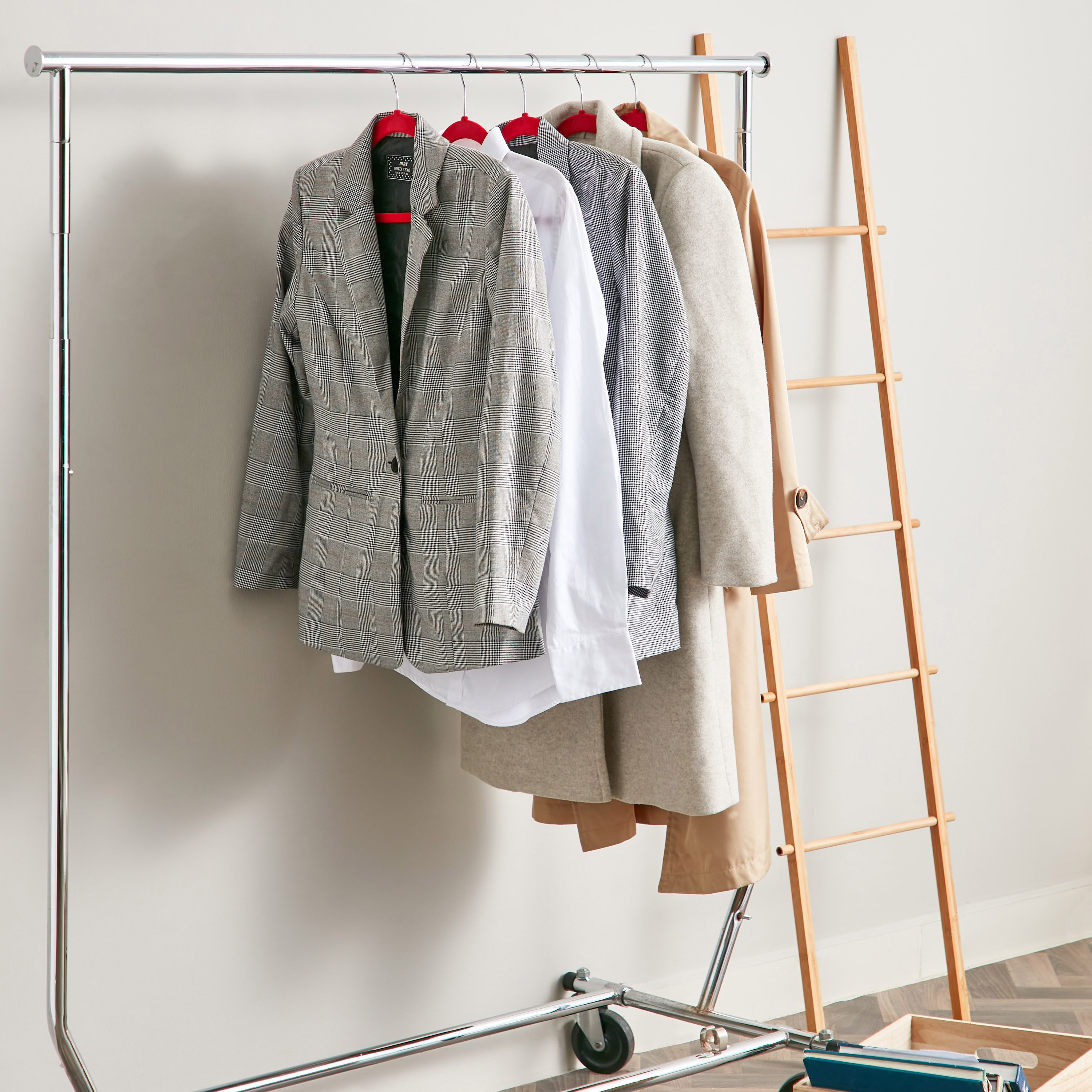 طقم علّاقات مخملية 6 قطع من بريما-hbxhomeware-bathandlaundry-clothesdryingracks-image-5