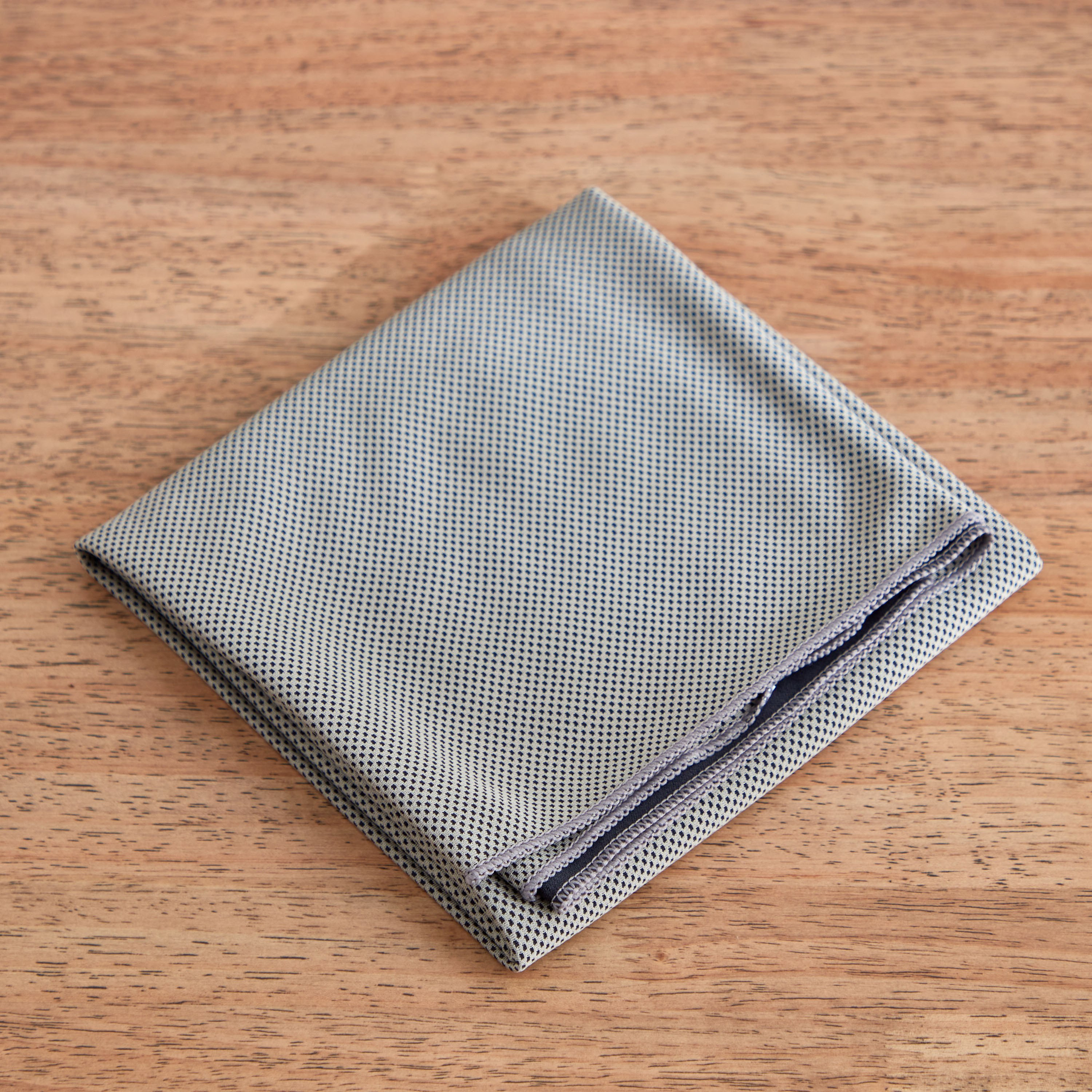 HBSO Cooling Towel - 50x100 cm-hbxbathroom-bathroomtextiles-image-2