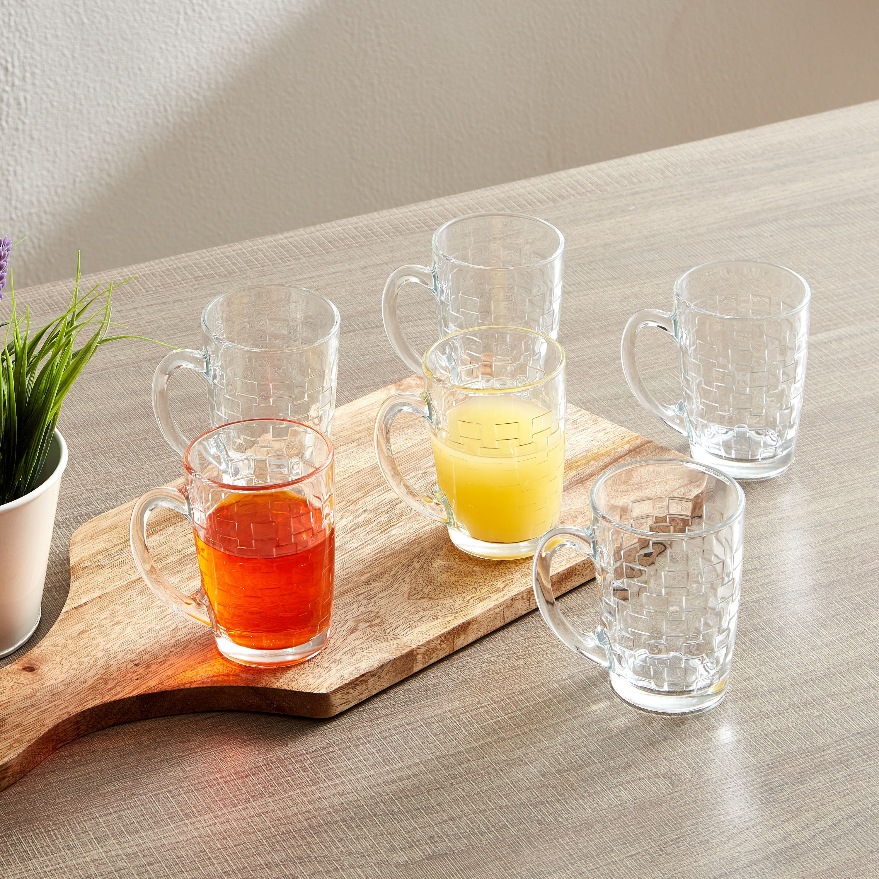طقم 6 مجات شاي من الزجاج بتصميم كاروهات من نيو مورنينج - 320 مل-hbxhomeware-hbxkitchen-image-4
