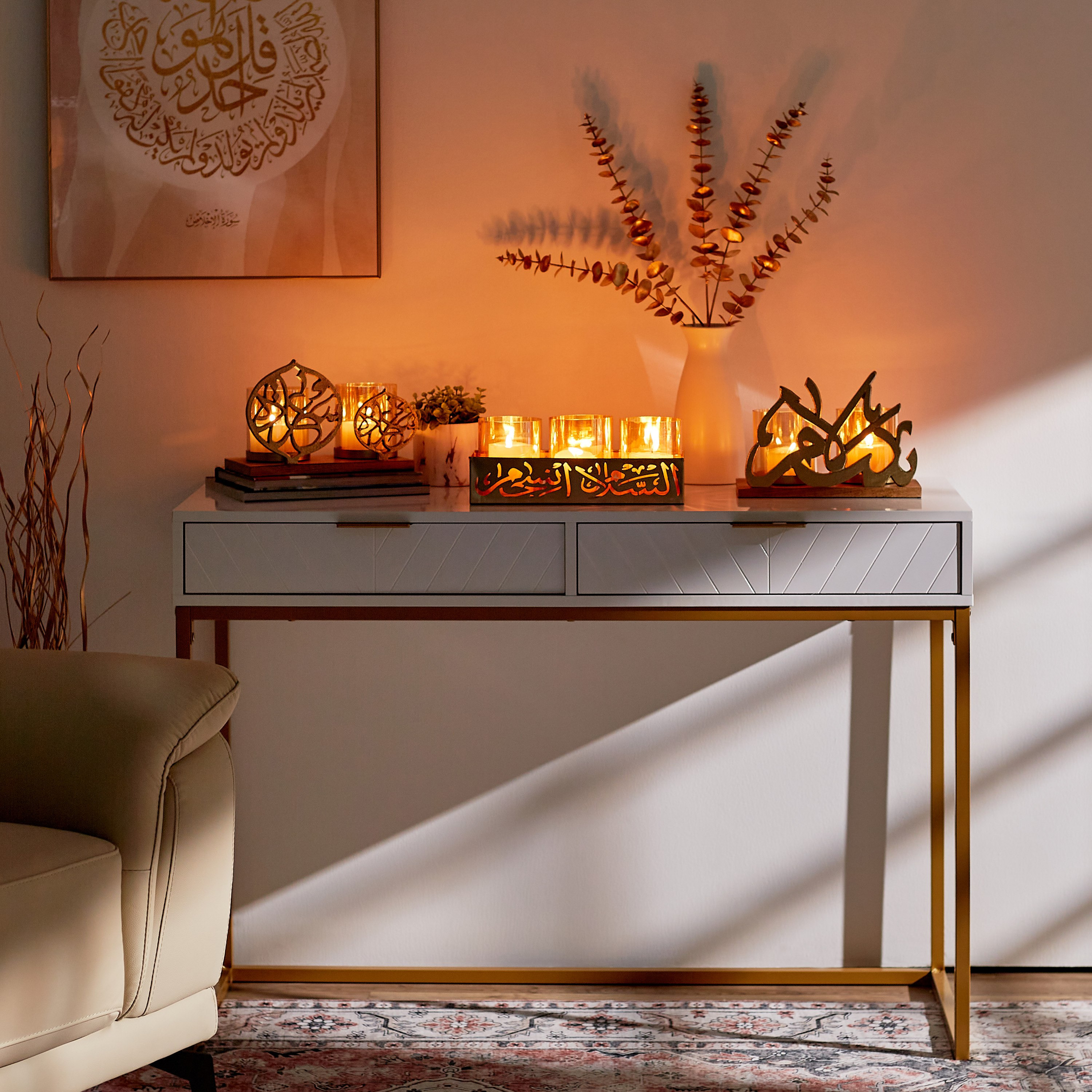 حامل شموع معدن بتصميم خط عربي من أورازي - 26x11x18 سم-hbxlivingroom-decorandaccessories-candleholders-image-5
