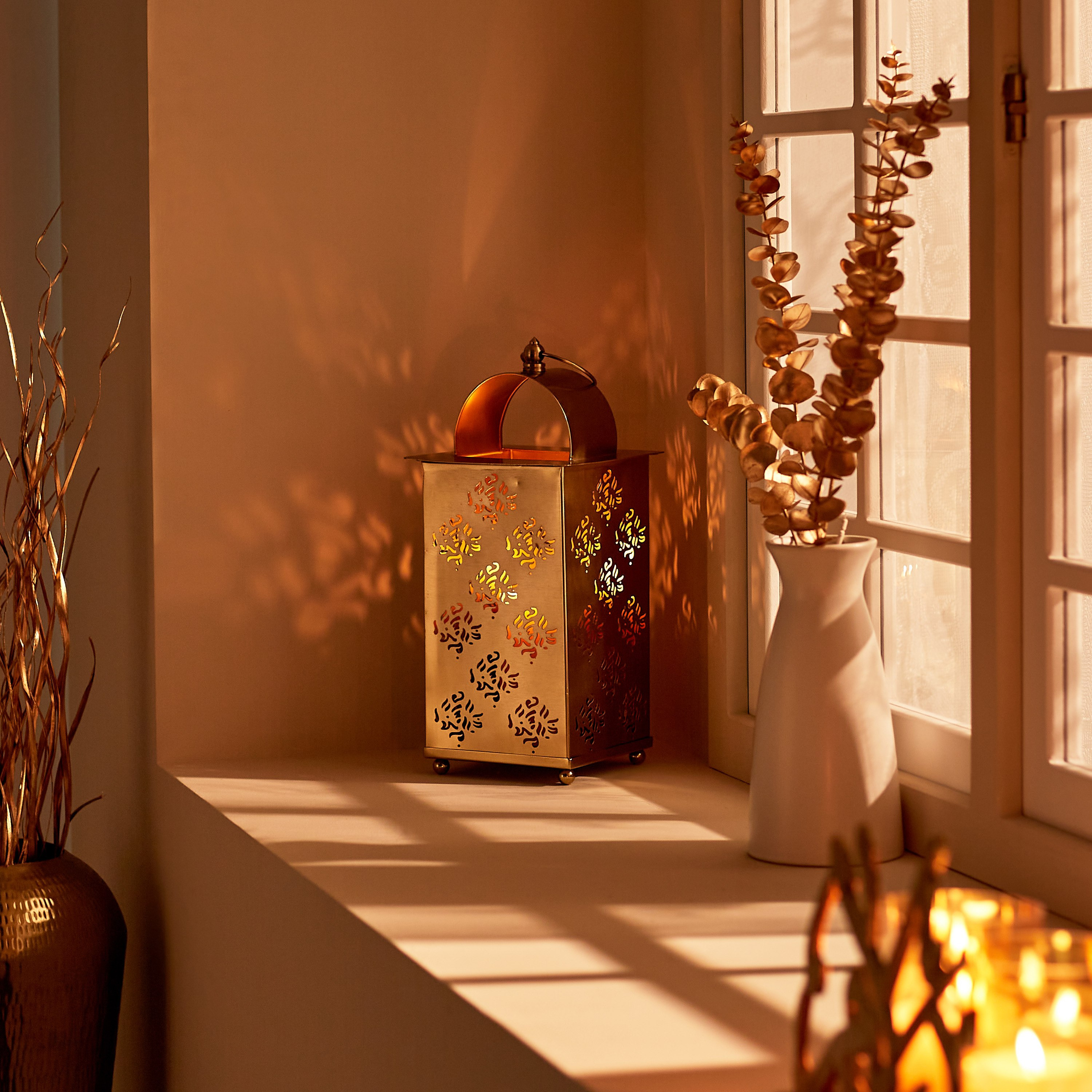 فانوس معدن من أورازي - 16x16x36 سم-hbxdecorandfurnishings-homeaccessories-lanterns-image-6