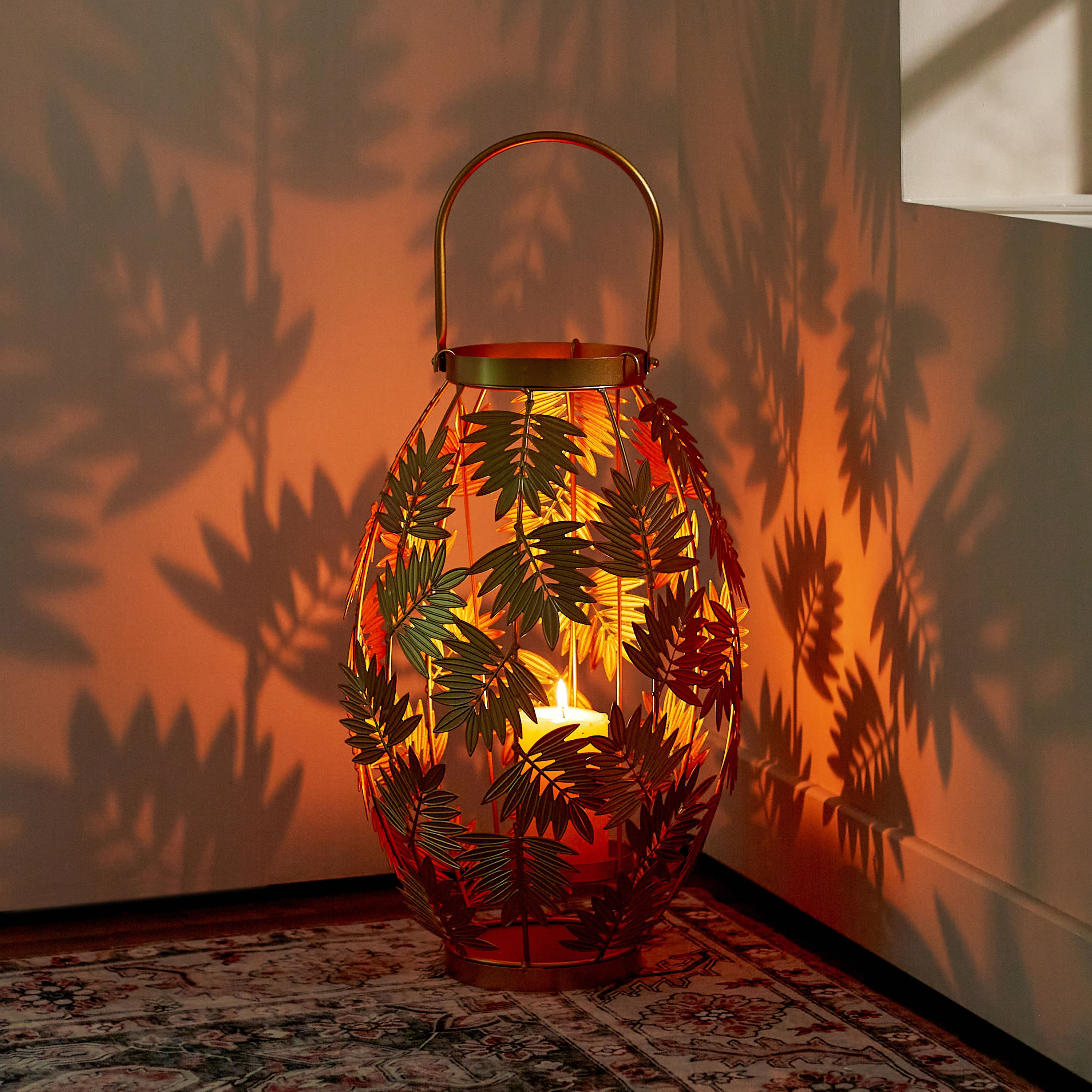 Greg Metal Palm Candleholder - 28x28x46.5 cm-hbxlivingroom-decorandaccessories-candleholders-image-2