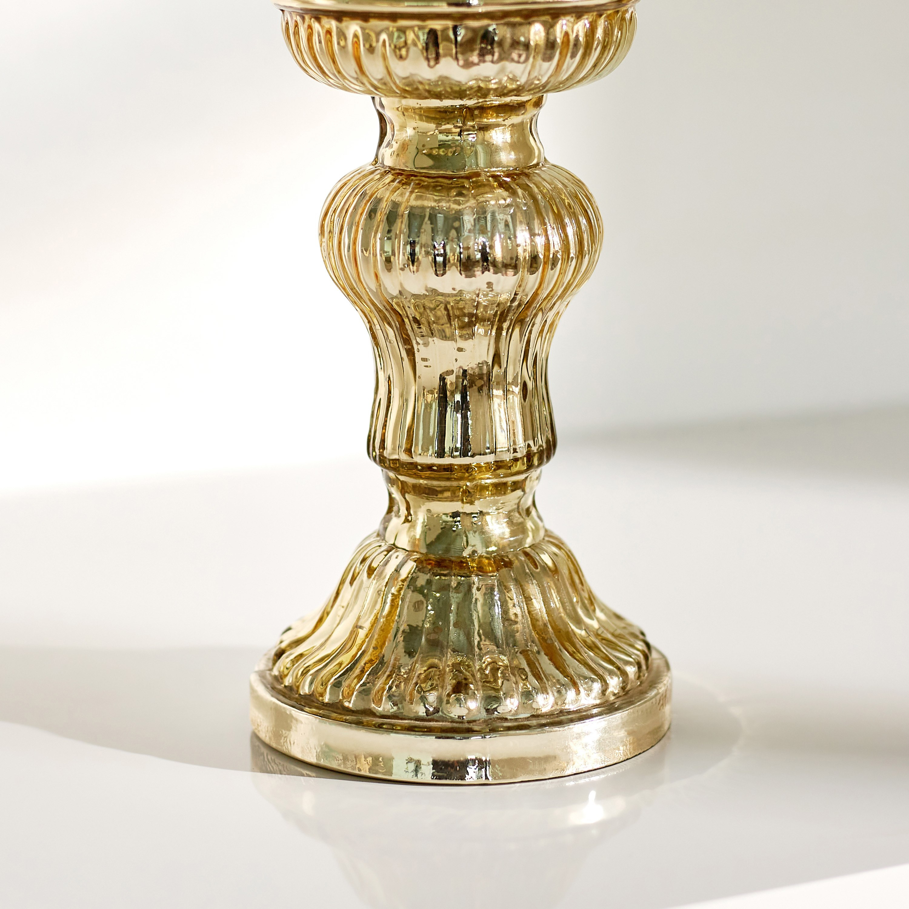 حامل شموع هوريكين زجاج مضلع من درو - 15x15x34 سم-hbxlivingroom-decorandaccessories-candleholders-image-4