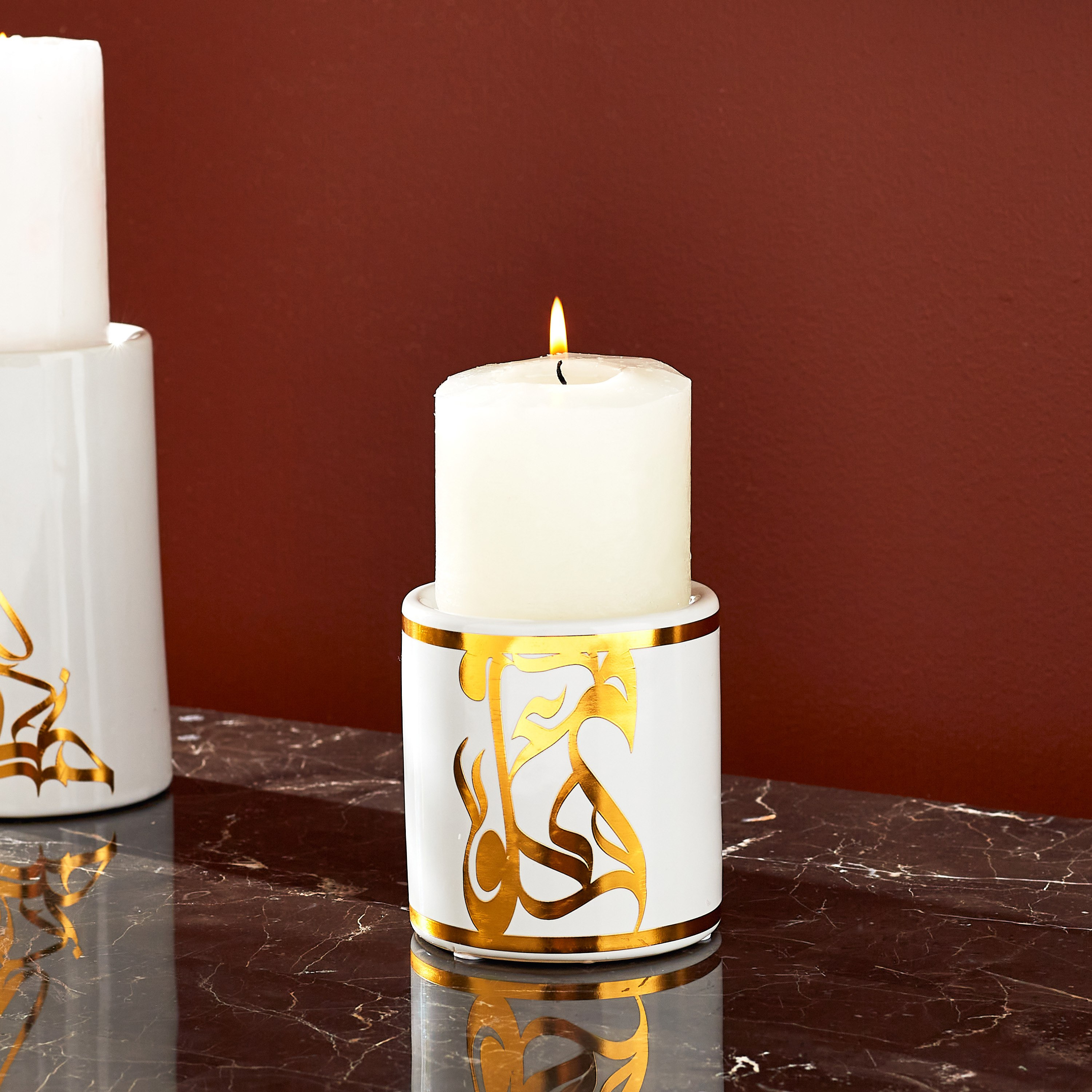 حامل شموع سيراميك مع ملصق من شاز - 9x9x10 سم-hbxlivingroom-decorandaccessories-candleholders-image-1