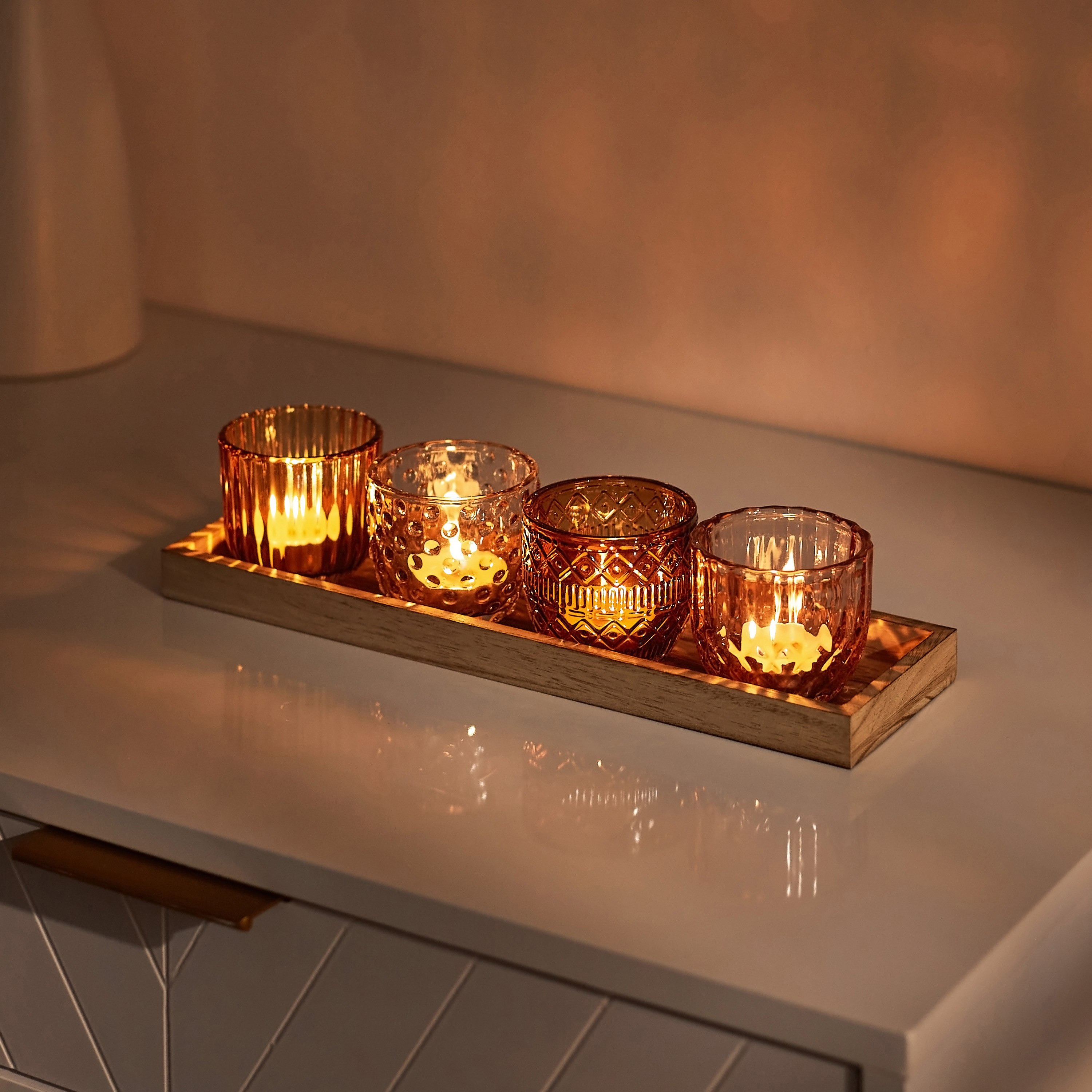 حامل شموع صغيرة فوتيف زجاج مع صينية خشبية من بيرج - 30x9x6 سم-hbxlivingroom-decorandaccessories-candleholders-image-2