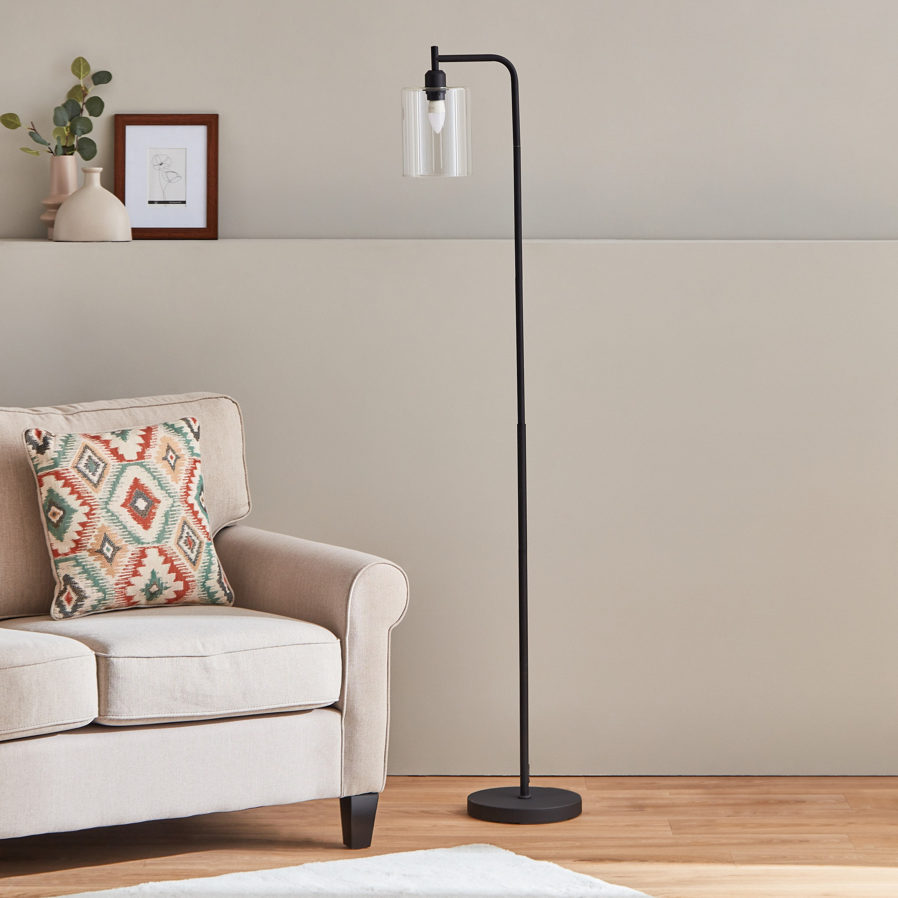 مصباح أرضية معدني بغطاء زجاجي من إيثان - 36x167 سم-hbxhomeware-hbxdecorandfurnishings-image-1