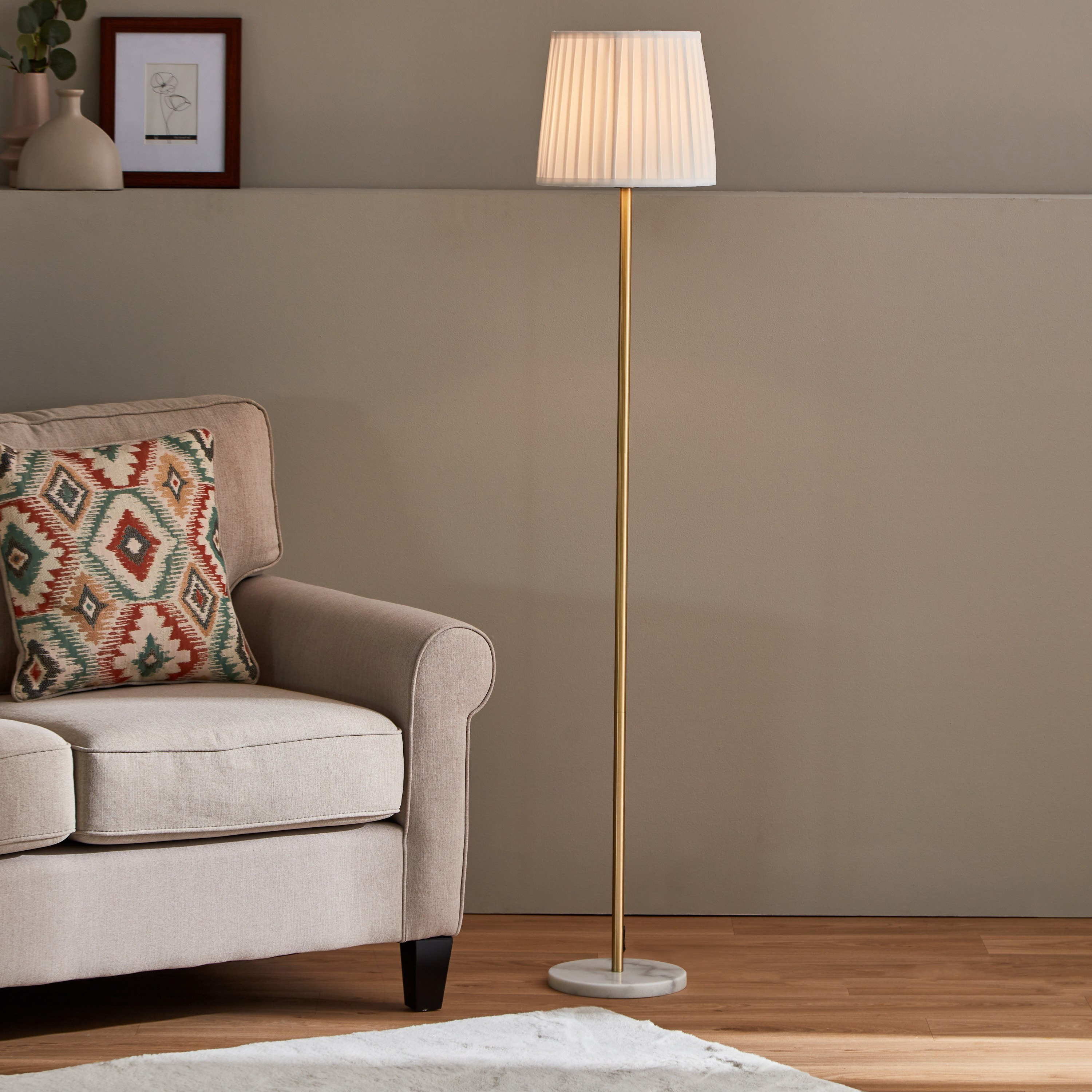 مصباح أرضية معدني بقاعدة رخامية من إيثان - 28x150 سم-hbxhomeware-hbxdecorandfurnishings-image-2