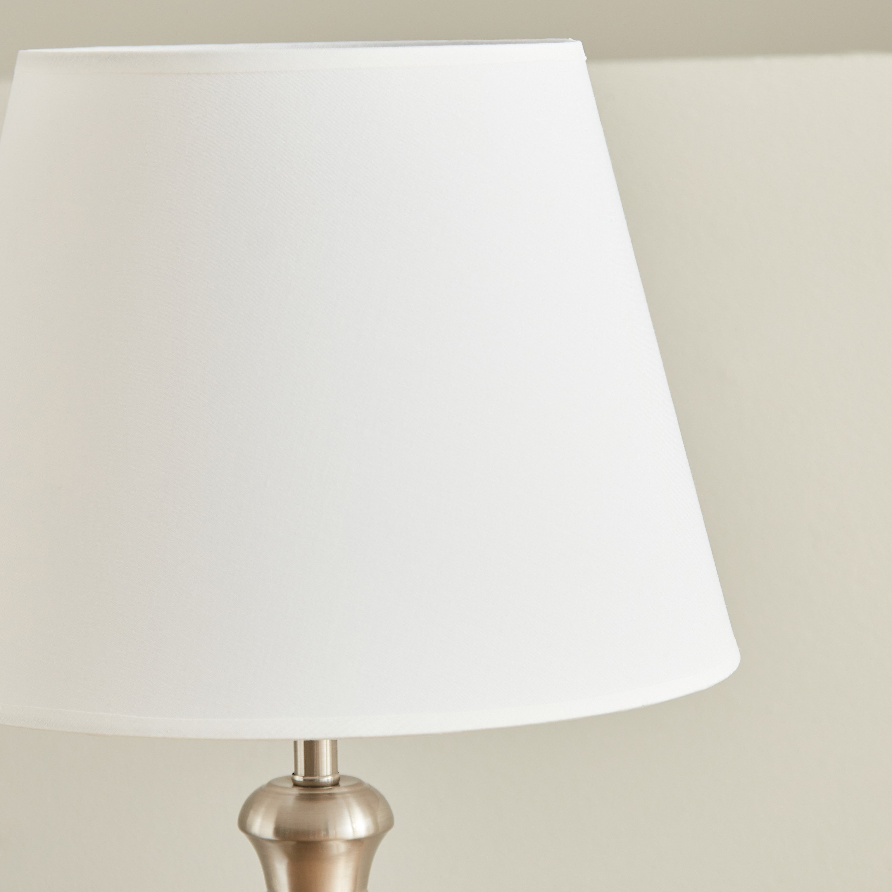 مصباح طاولة معدن من إيثان - 31x63 سم-hbxlivingroom-lighting-tablelamps-image-3