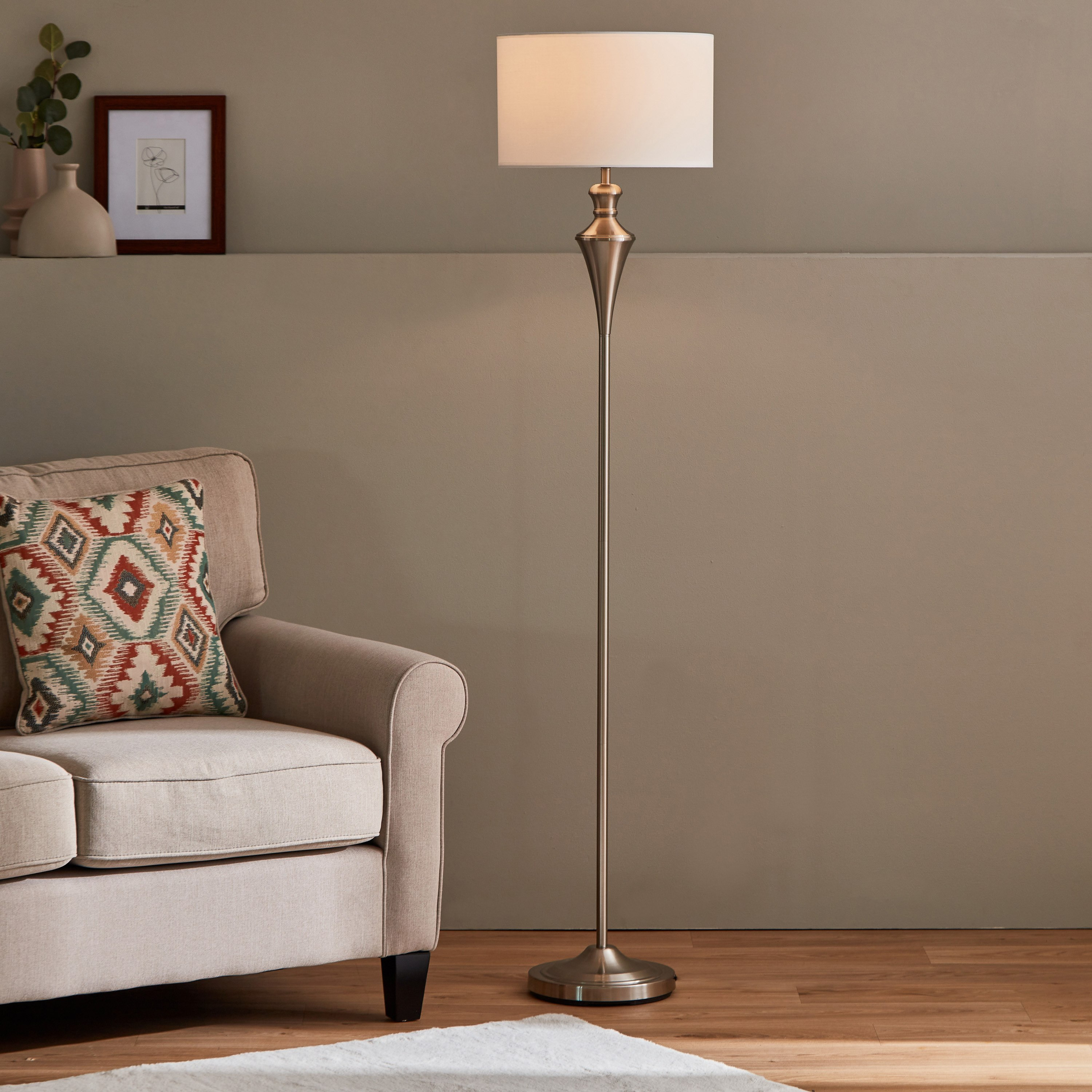 مصباح أرضية معدني من إيثان - 36x160 سم-hbxhomeware-hbxdecorandfurnishings-image-2