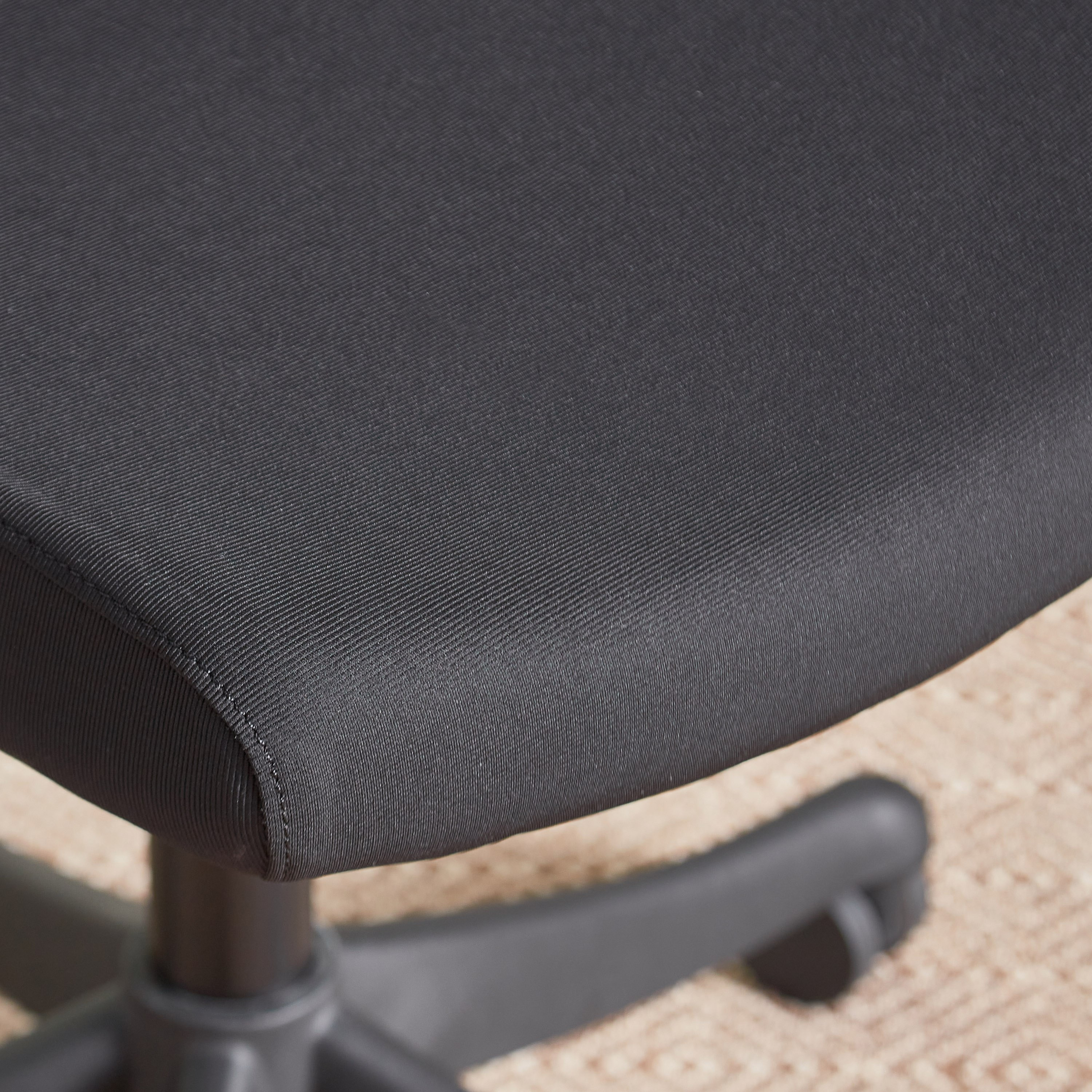 كرسي مكتب بمسند ظهر مرتفع من تورين-hbxfurniture-office-chairs-image-7