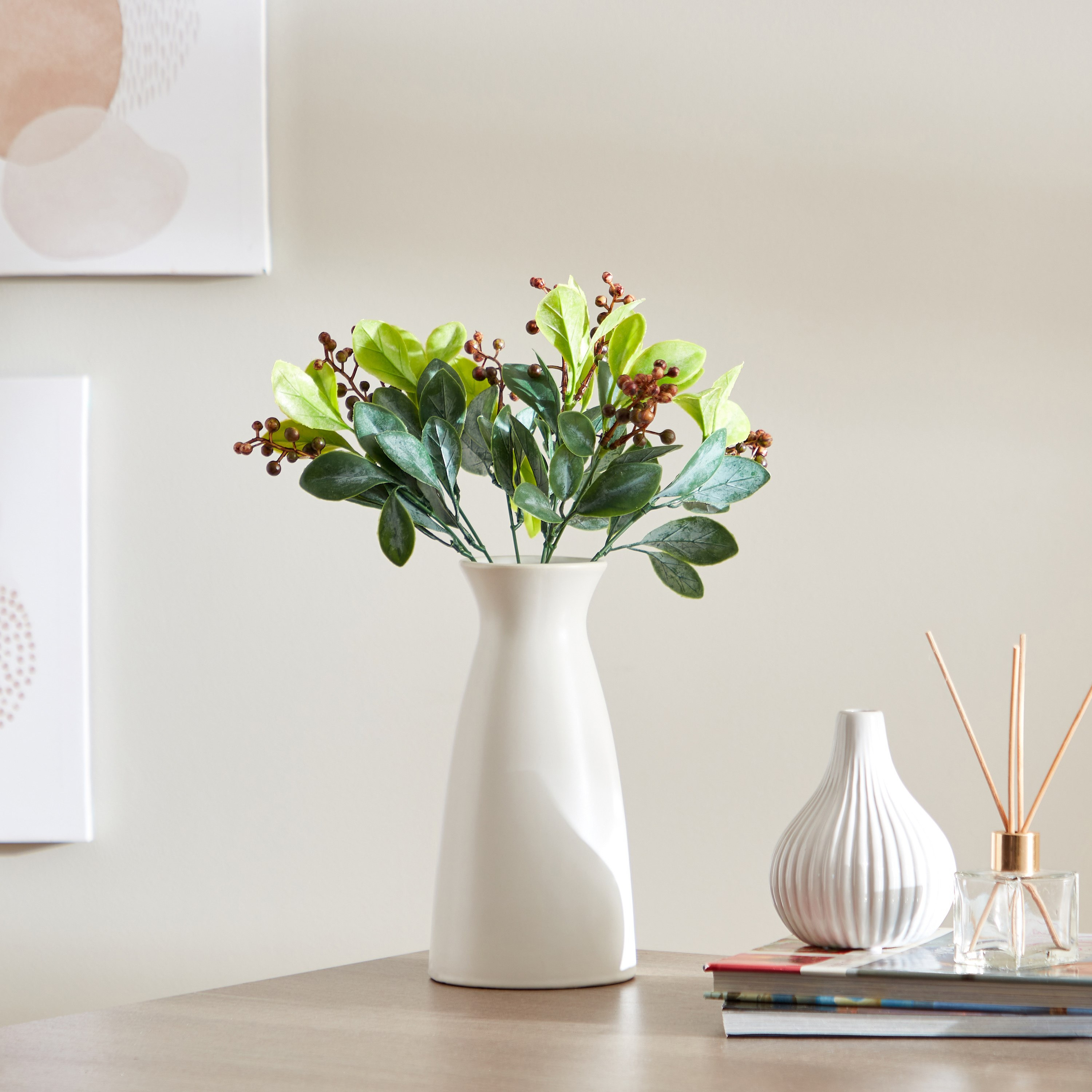 باقة زهور التفاح من إيفلين - 35 سم-hbxdecorandfurnishings-homeaccessories-artificialflowersandplants-image-1