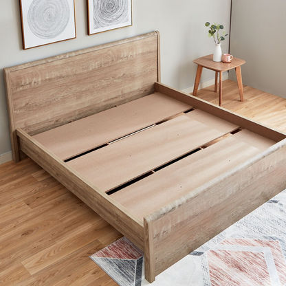 Curvy Plus Queen Bed - 150x200 cms