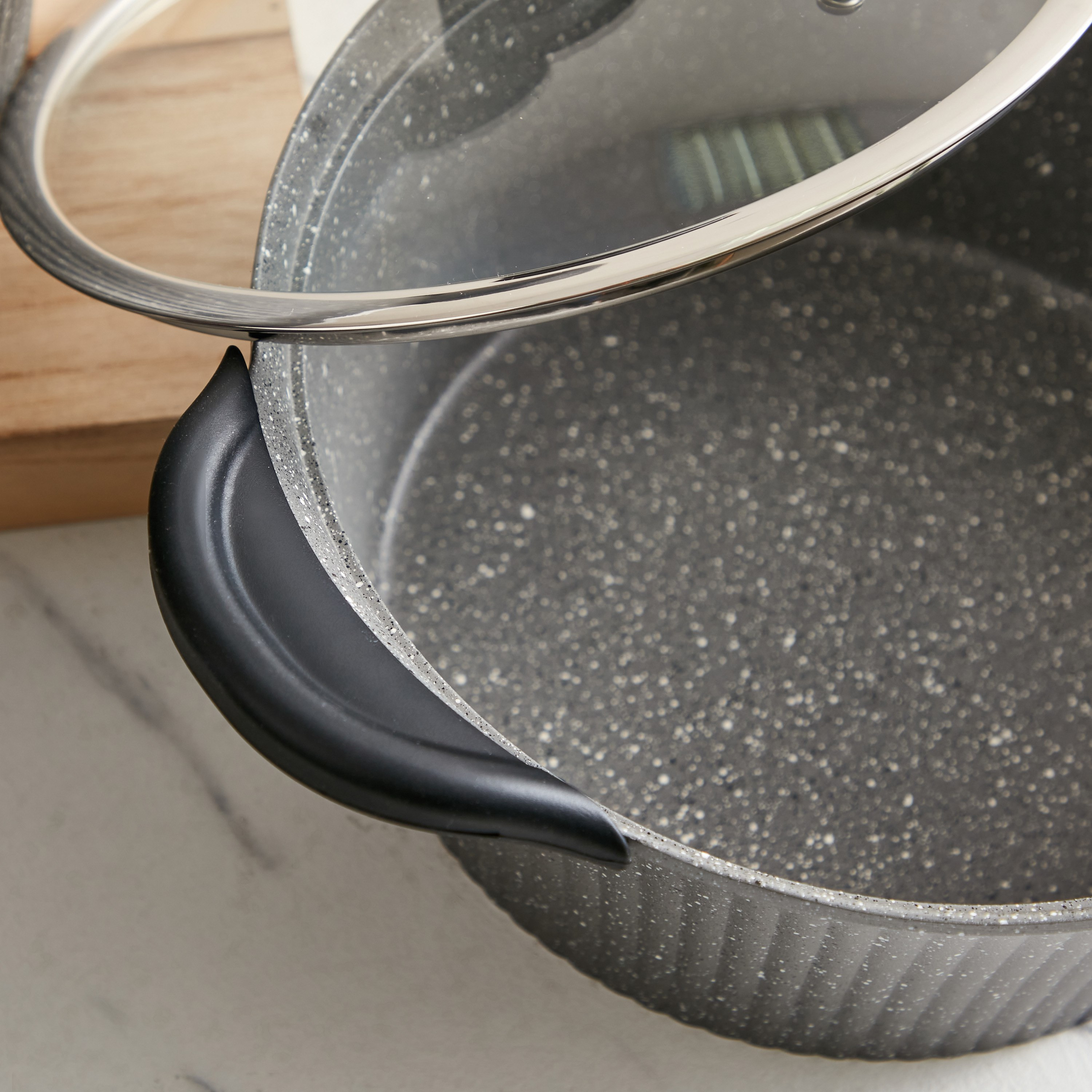 طقم أواني طهي مصبوبة 16 قطعة من تريندي-hbxhomeware-hbxkitchen-image-5