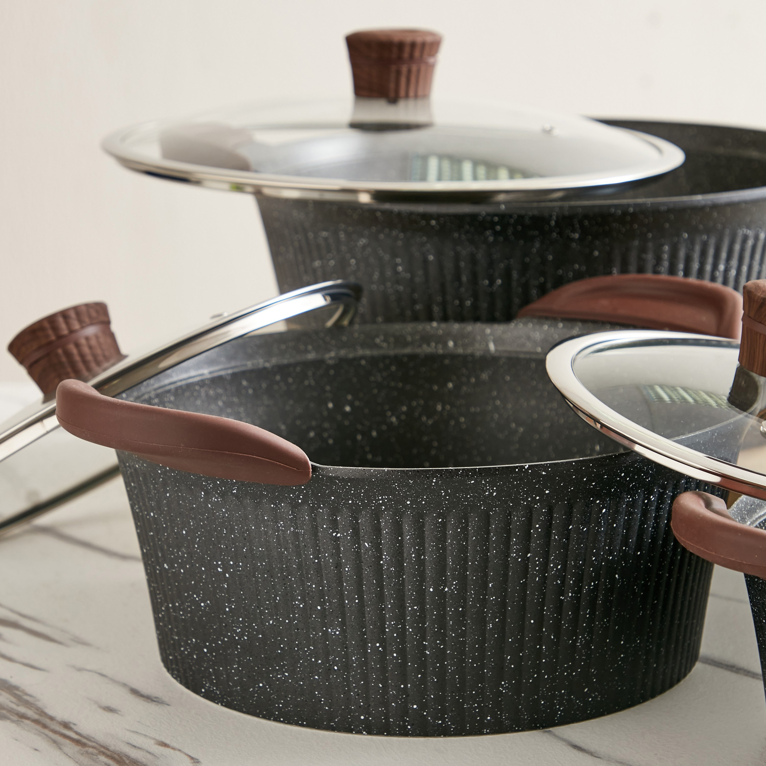 طقم أواني طهي مصبوبة 16 قطعة من تريندي-hbxhomeware-hbxkitchen-image-4