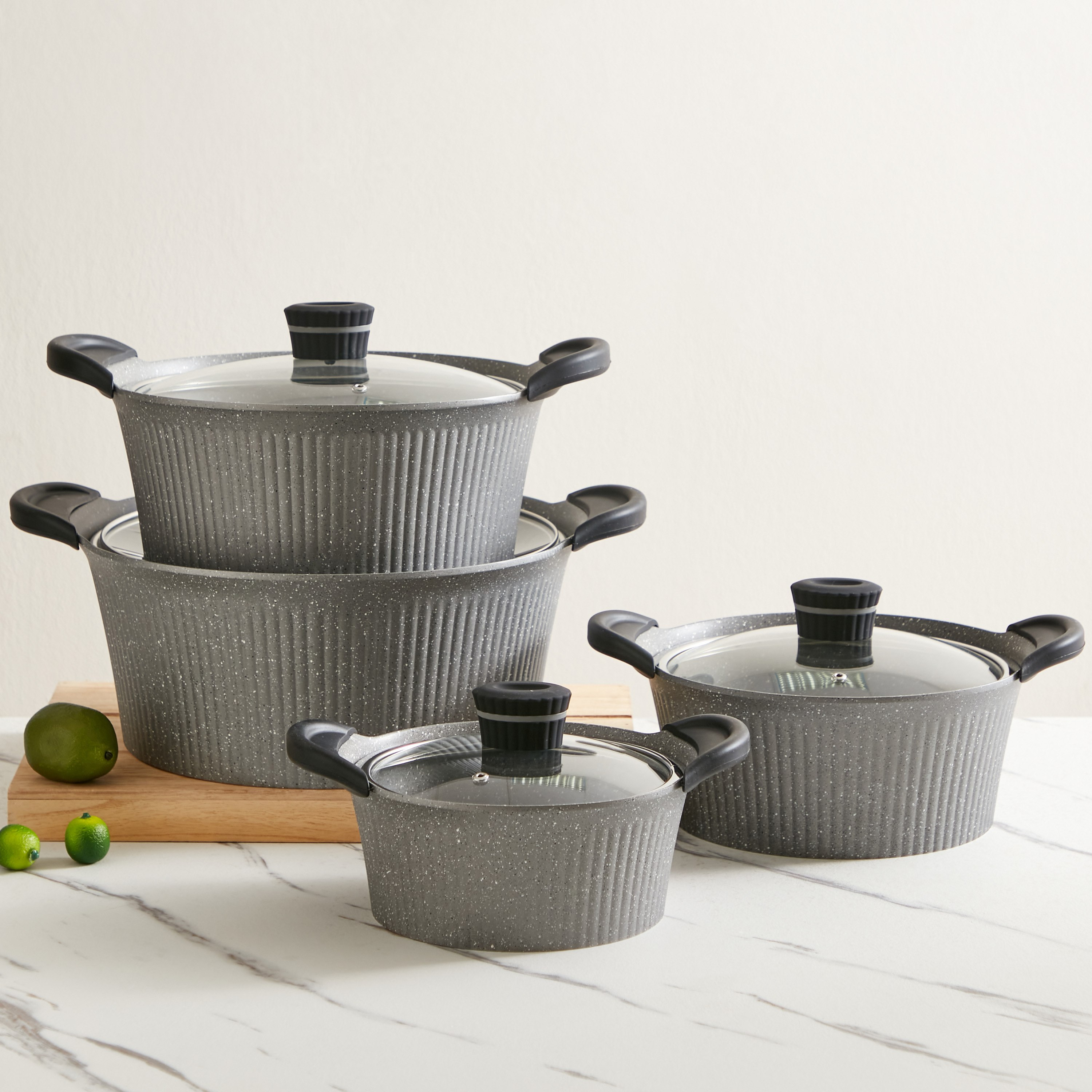 قدر طهي مصبوب من تريندي - 32 سم-hbxhomeware-hbxkitchen-image-6