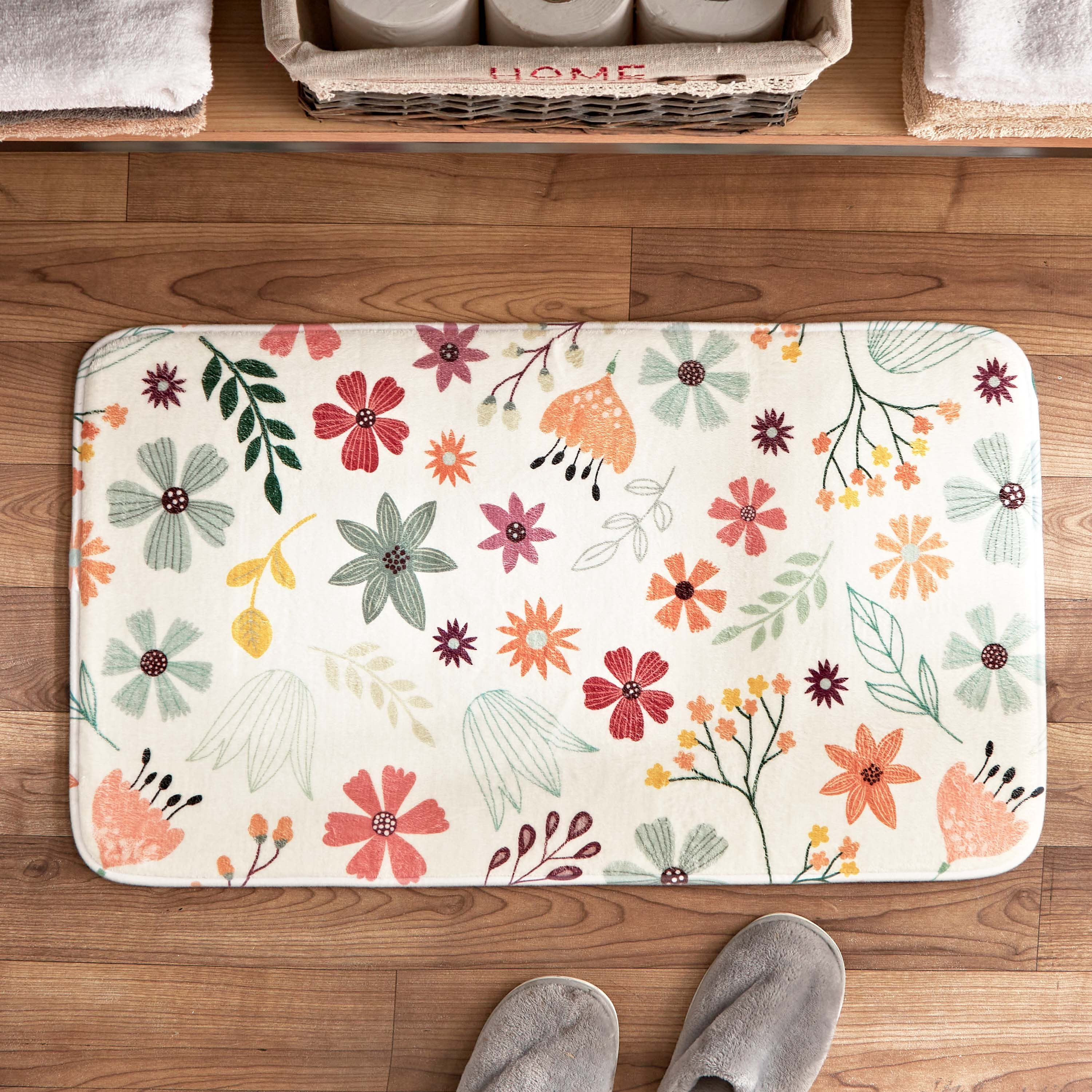 سجادة حمّام إسفنج بطبعات من أورورا كايا - 45x75 سم-hbxbedroom-floorcoverings-bathmats-image-1