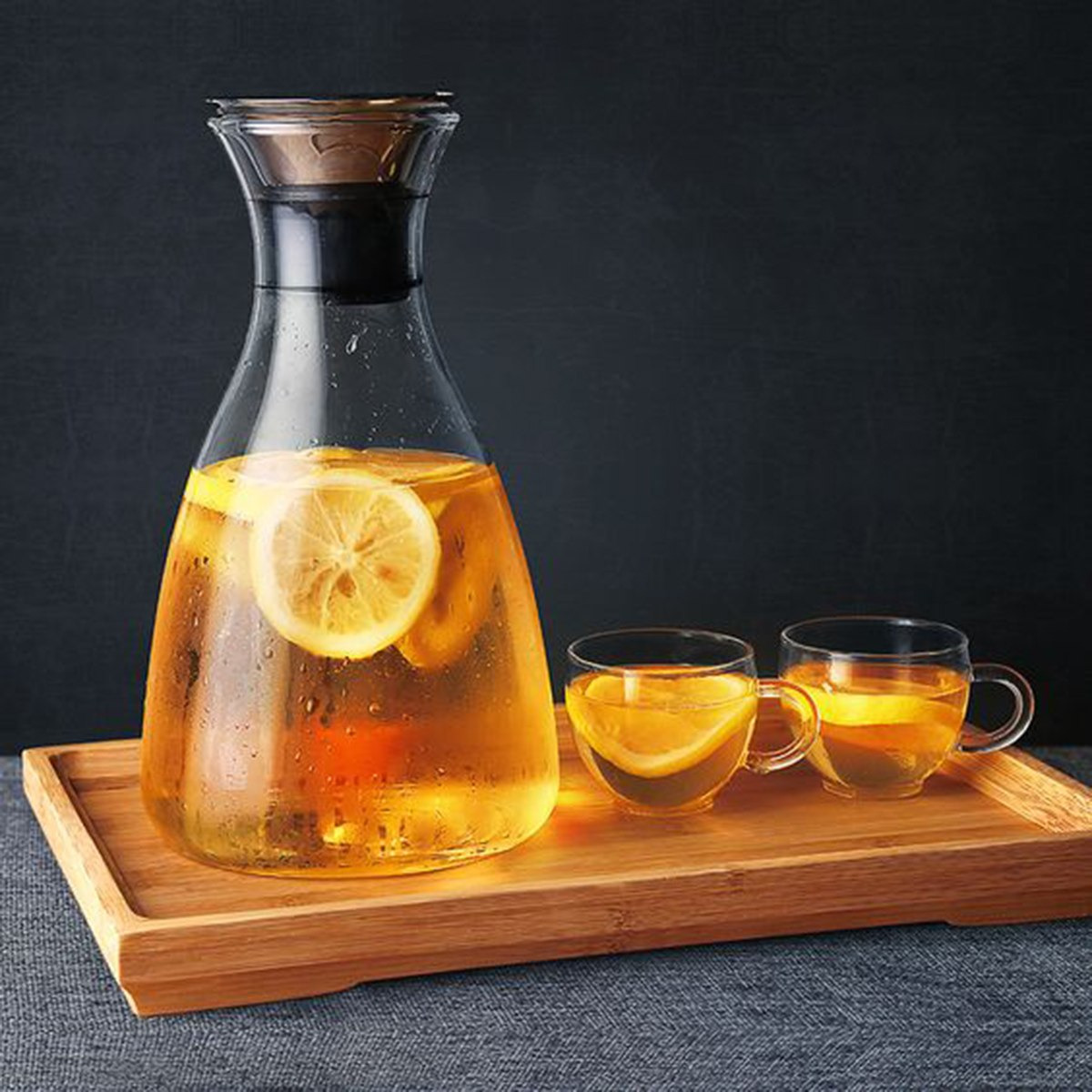 إبريق ماء بغطاء ستانلس ستيل من زين - 1.6 لتر-hbxhomeware-hbxkitchen-image-1