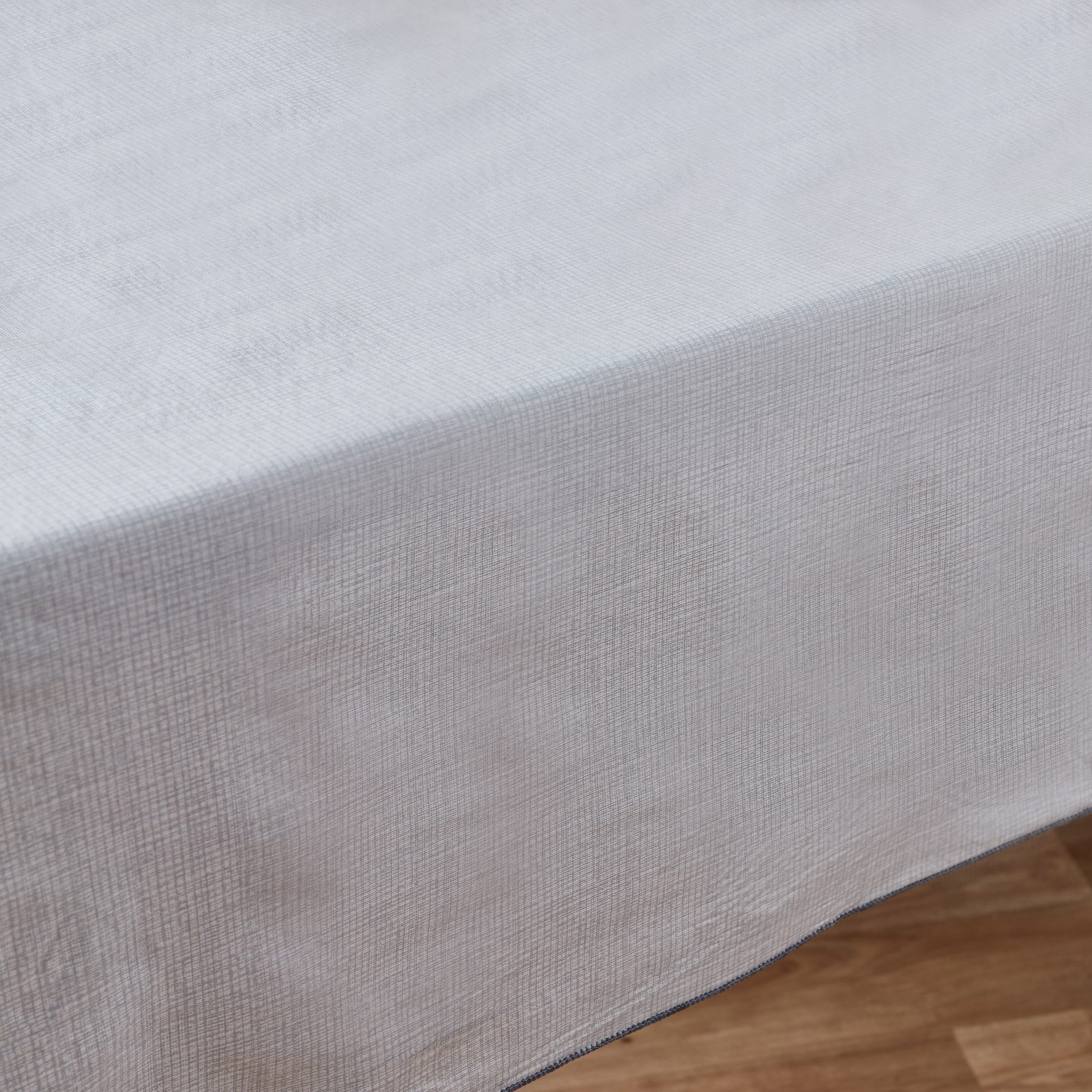 مفرش طاولة من إليمانتري - 152x259 سم-hbxdecorandfurnishings-homefurnishings-tablelinens-image-3