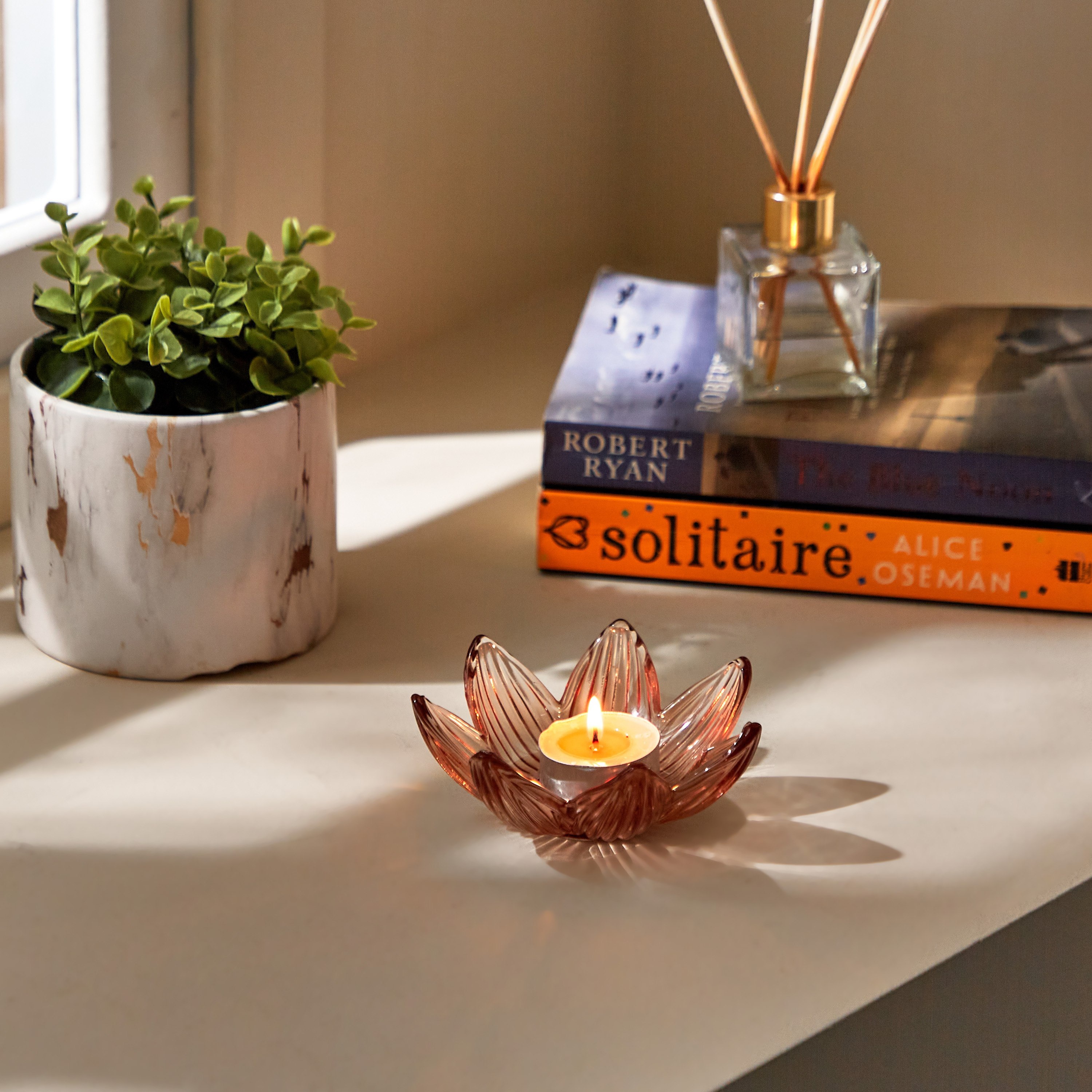 حامل شموع زجاج بتصميم أزهار من بيرج - 11.5x4.7 سم-hbxlivingroom-decorandaccessories-candleholders-image-4