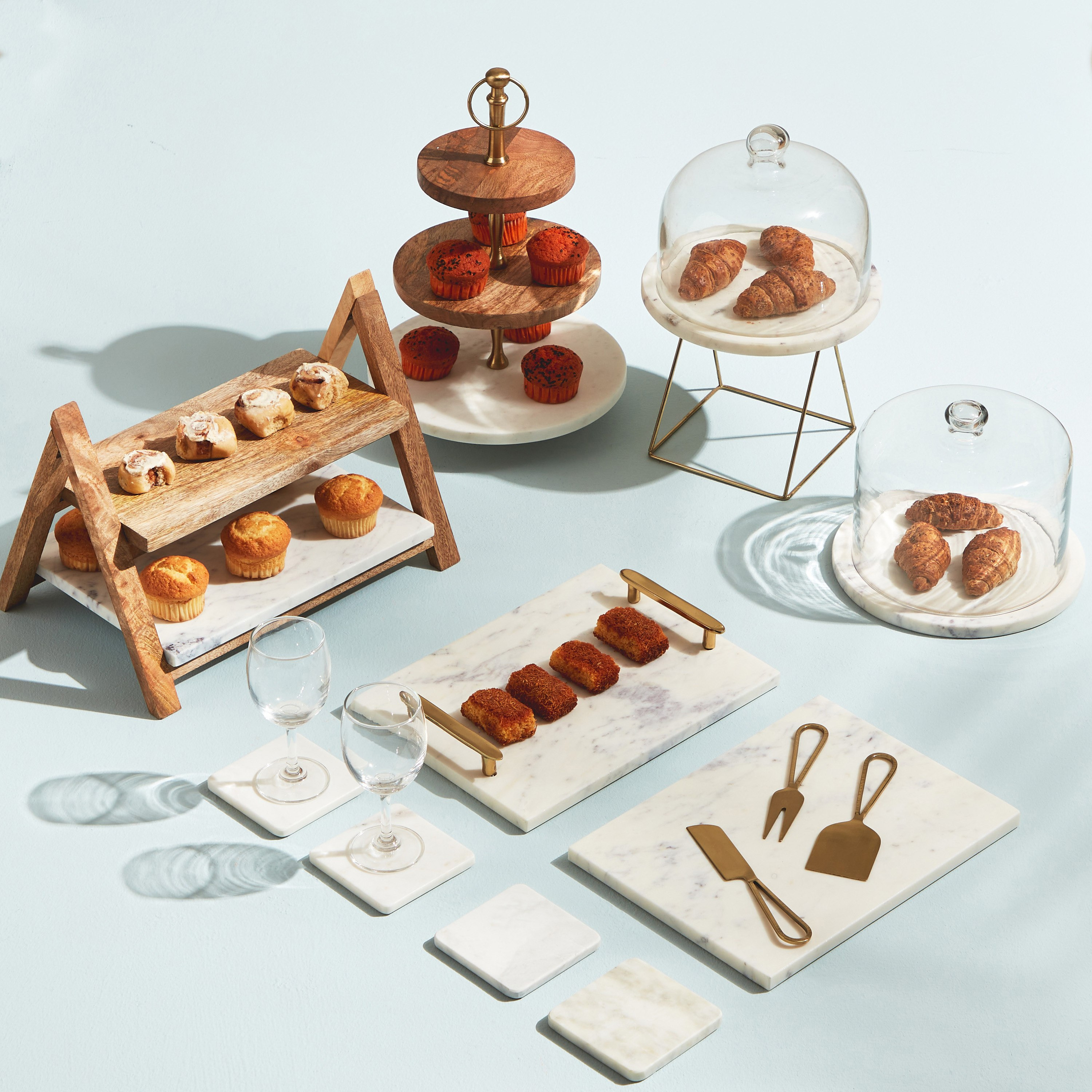 حامل كيك رخام وخشب من بيانكا-hbxdecorandfurnishings-tabletop-serveware-image-5
