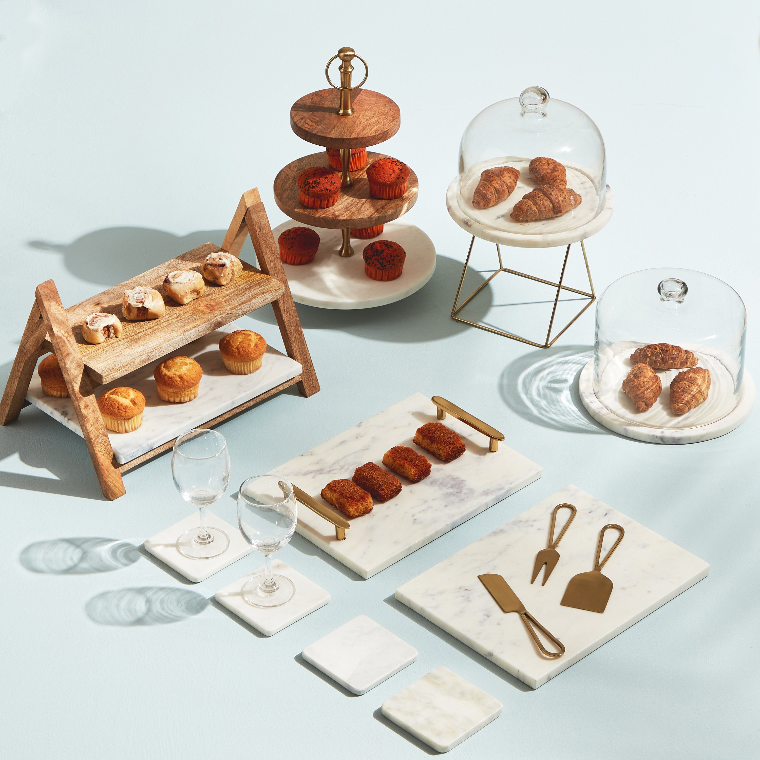 حامل حلويات خشب ورخام من بيانكا-hbxdecorandfurnishings-tabletop-serveware-image-5
