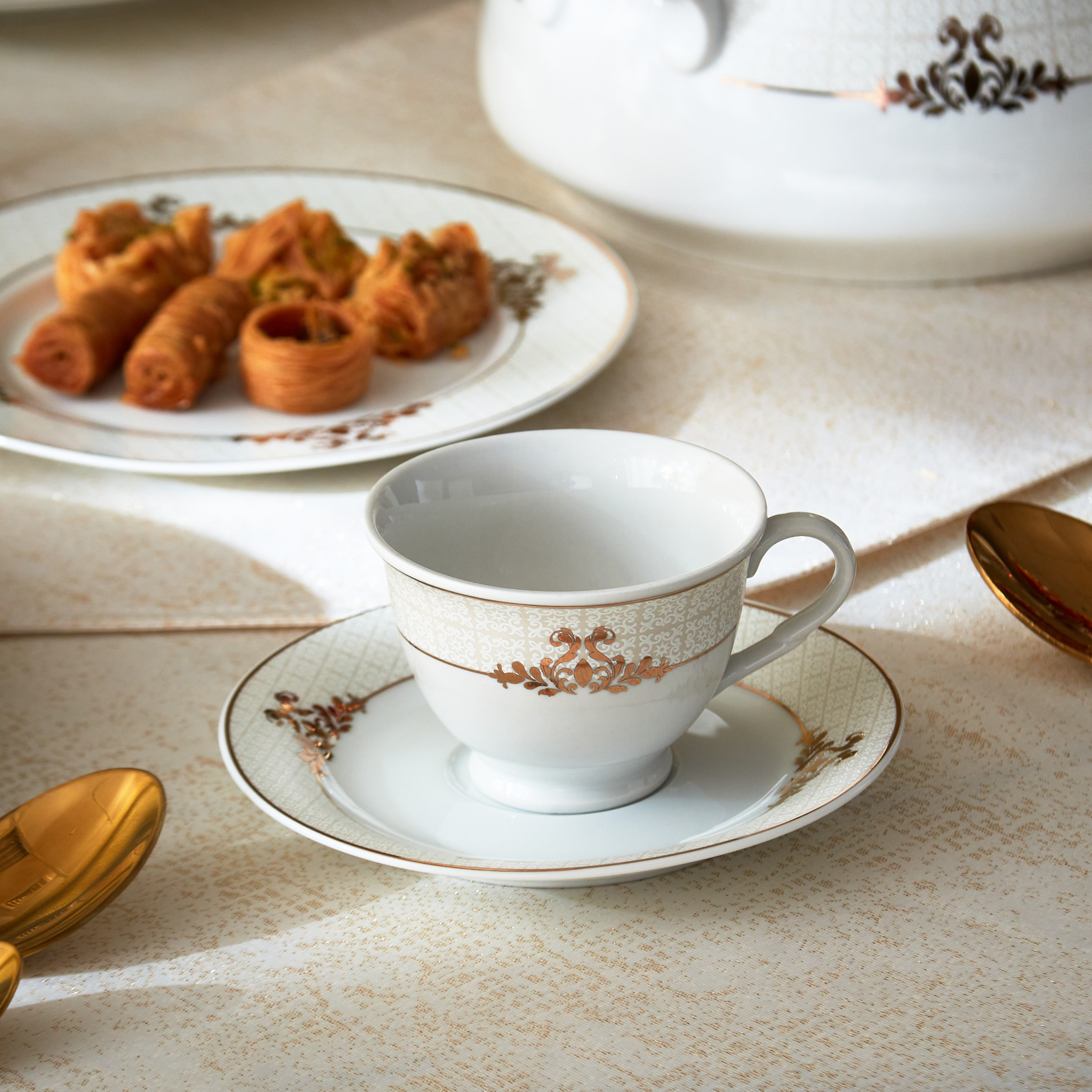 طقم عشاء 95 قطعة من فيستال عدن-hbxhomeware-hbxkitchen-image-2