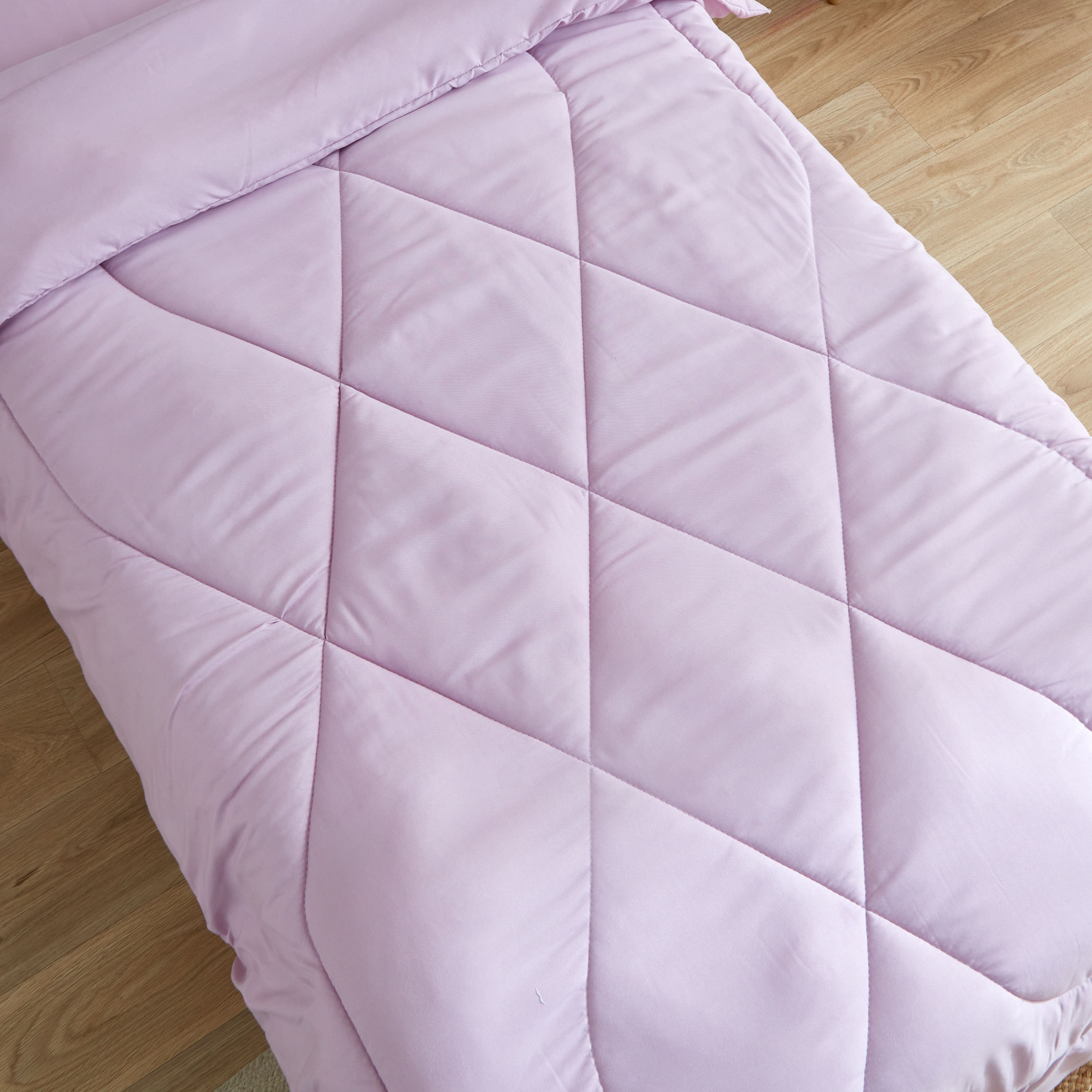 Axis Solid Single Microfiber Comforter - 135x220 cm-hbxkidsandyouth-beddingandfurnishings-comfortersets-image-3