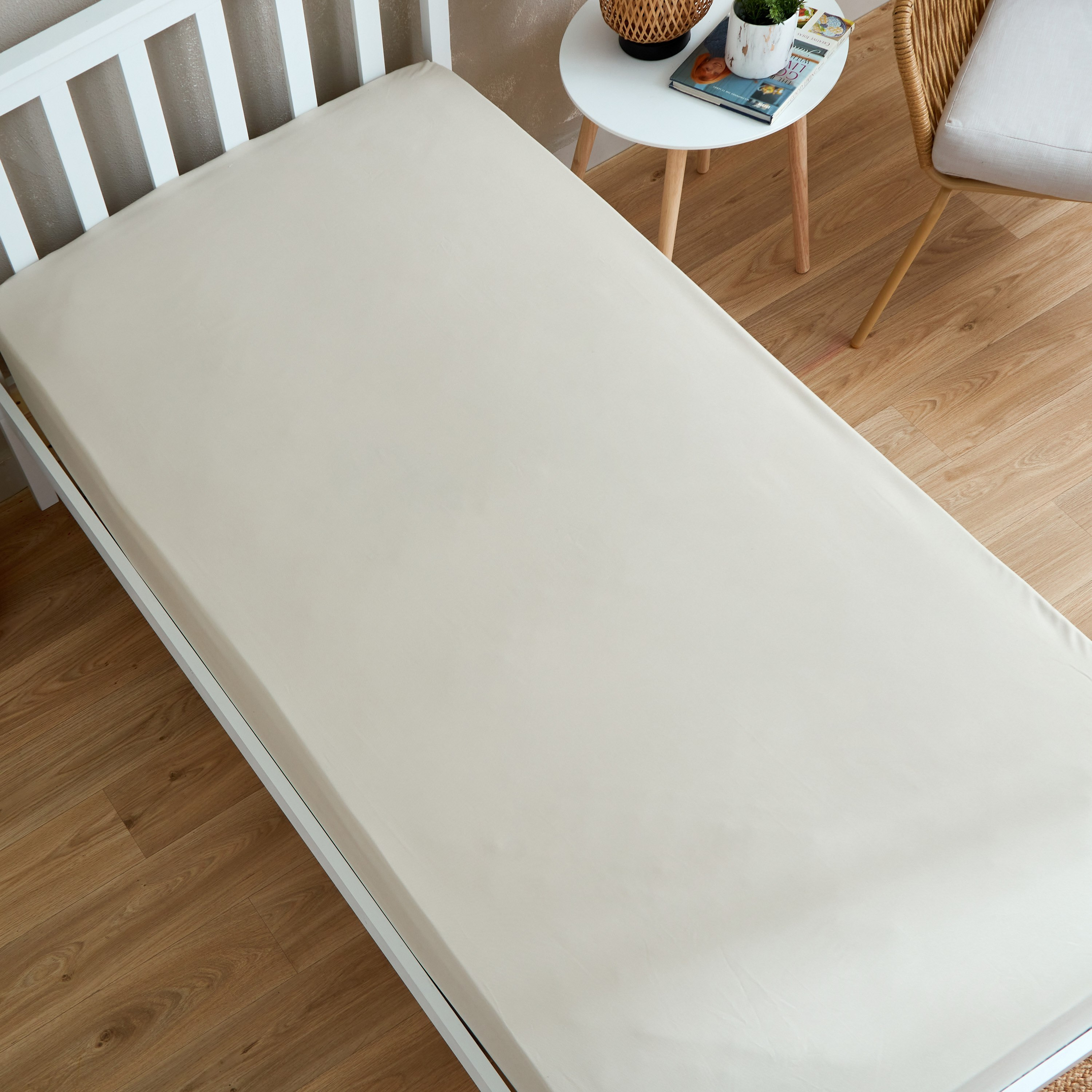 Axis Solid Single Microfibre Fitted Sheet - 90x190+20 cm-hbxhomeware-hbxbedroom-image-3