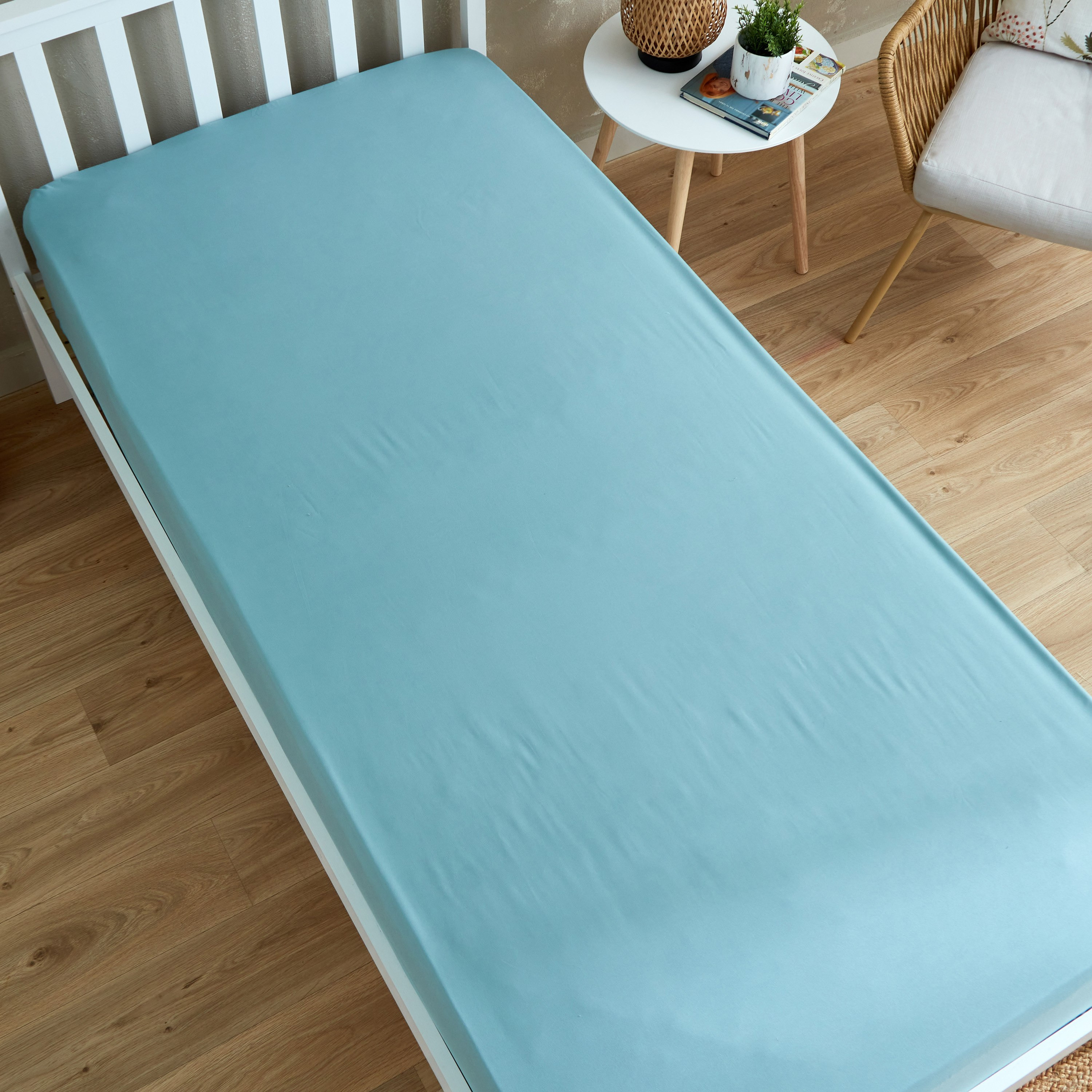 Axis Solid Single Microfibre Fitted Sheet - 90x190+20 cm-hbxhomeware-hbxbedroom-image-3