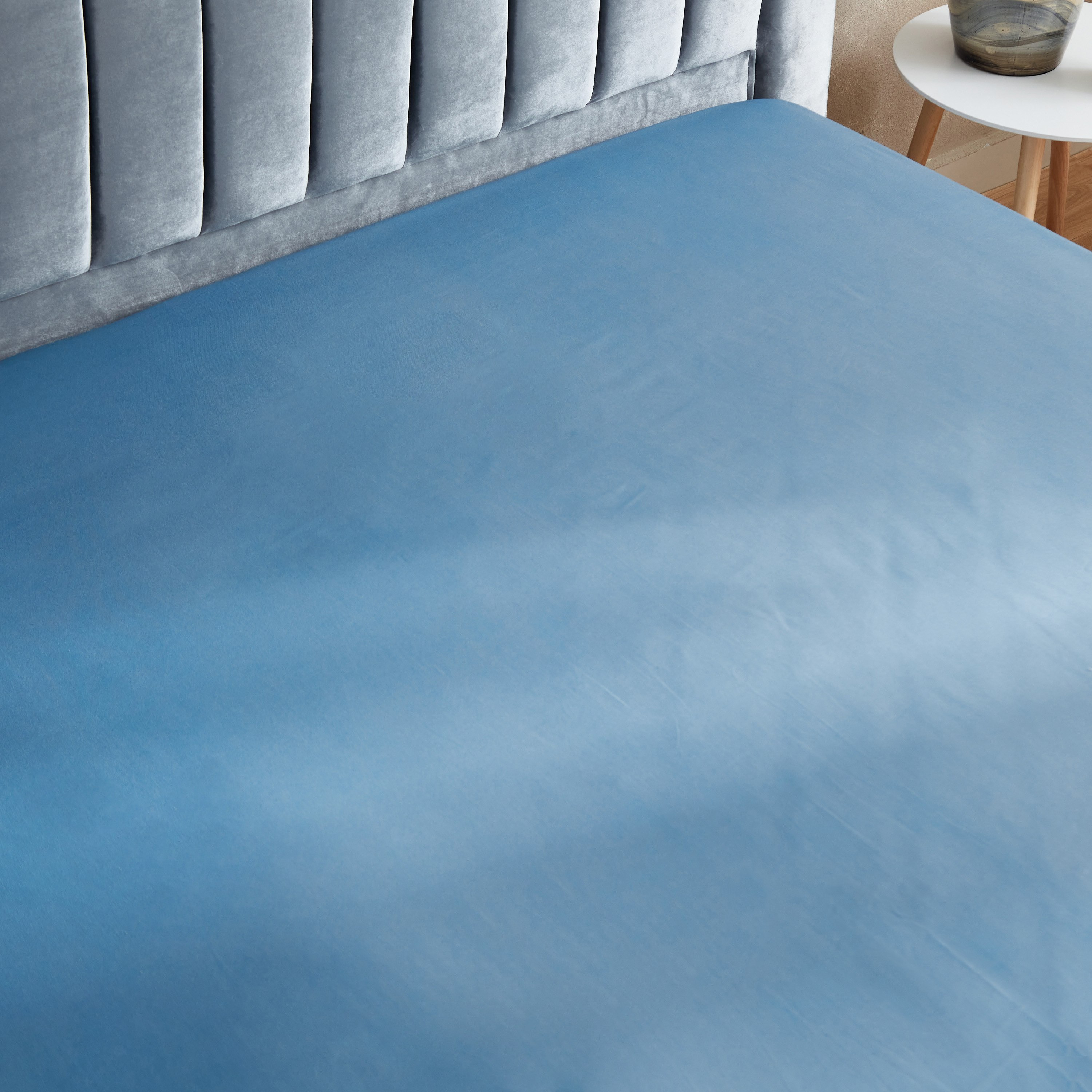 شرشف مطاطي كينج سادة من الألياف الدقيقة من أكسيس - 180x200+25 سم-hbxhomeware-hbxbedroom-image-4